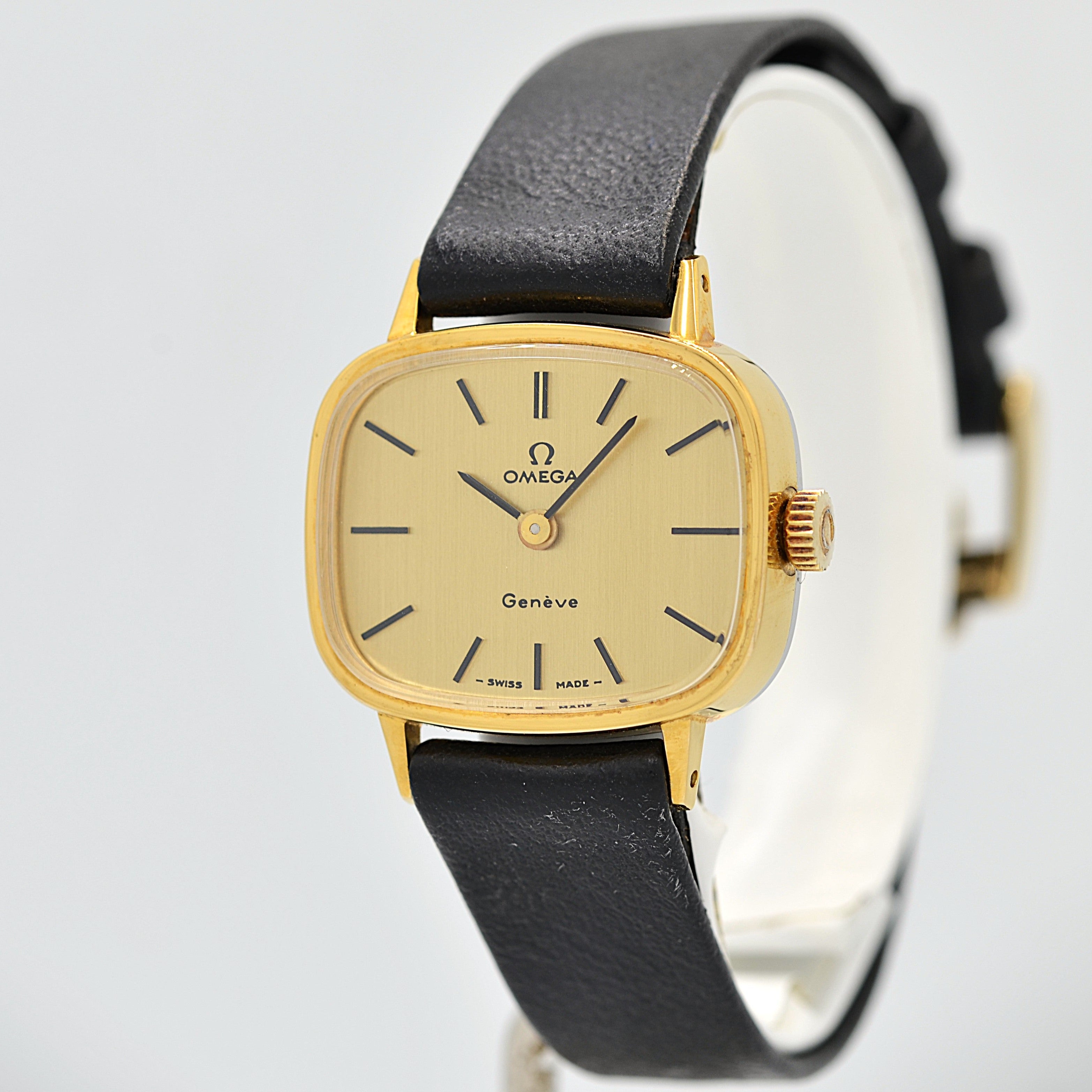 【OMEGA】オメガ デヴィル GP テレビスクリーンケース Gold デッドストック 純正尾錠付き