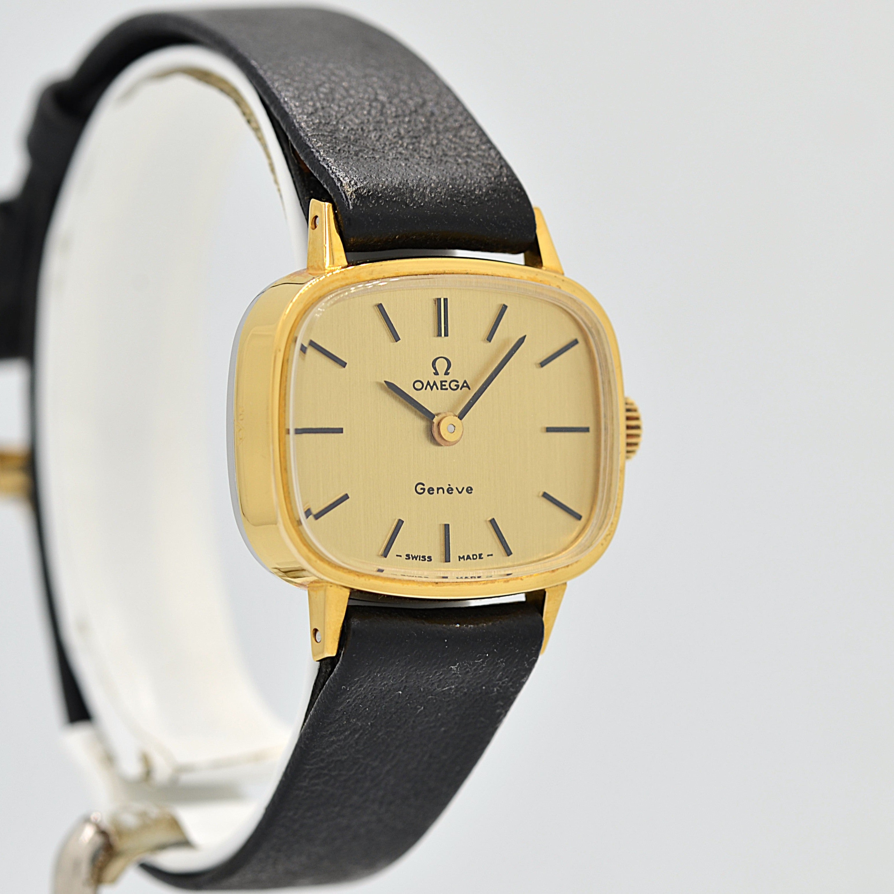 【OMEGA】オメガ デヴィル GP テレビスクリーンケース Gold デッドストック 純正尾錠付き