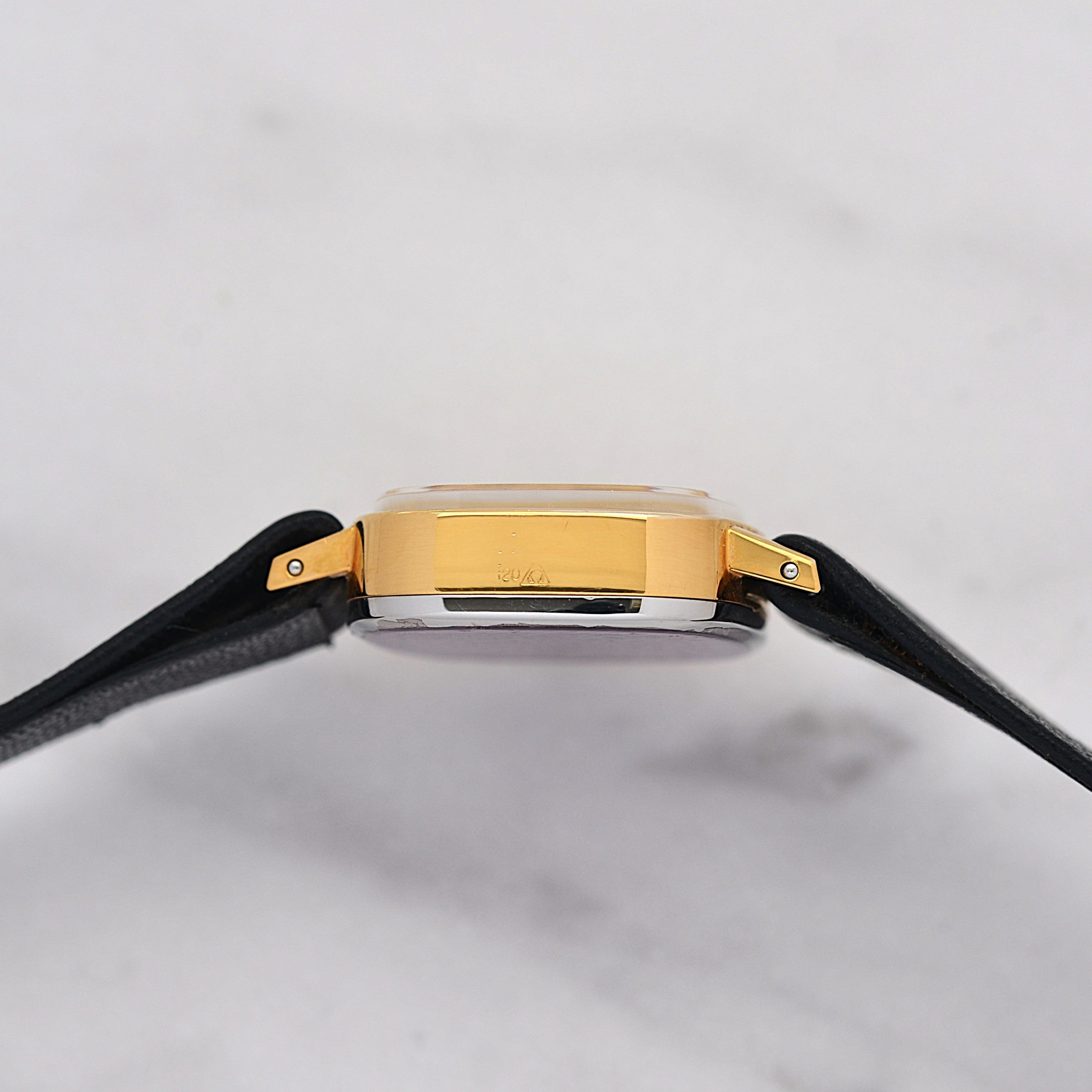 【OMEGA】オメガ デヴィル GP テレビスクリーンケース Gold デッドストック 純正尾錠付き