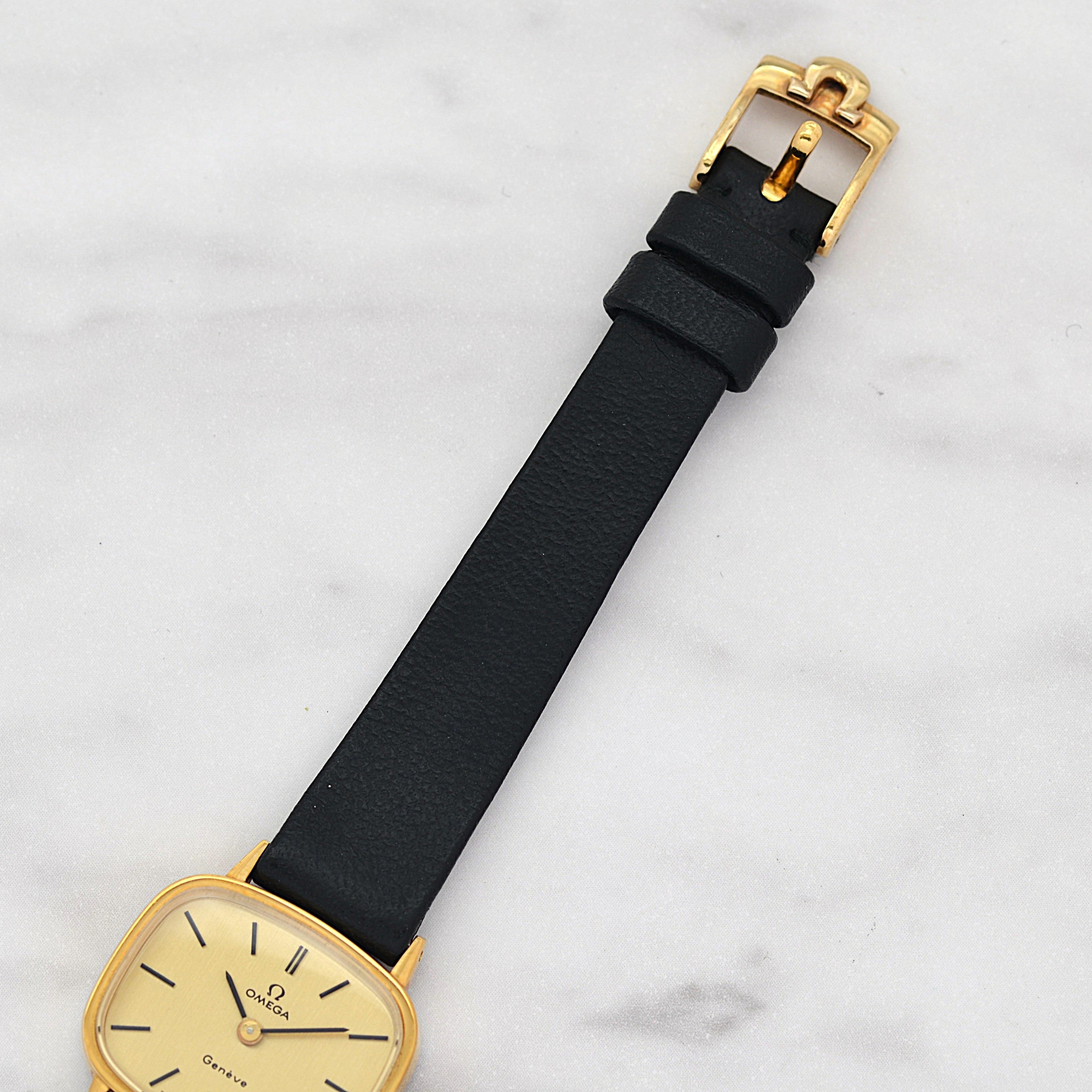 【OMEGA】オメガ デヴィル GP テレビスクリーンケース Gold デッドストック 純正尾錠付き