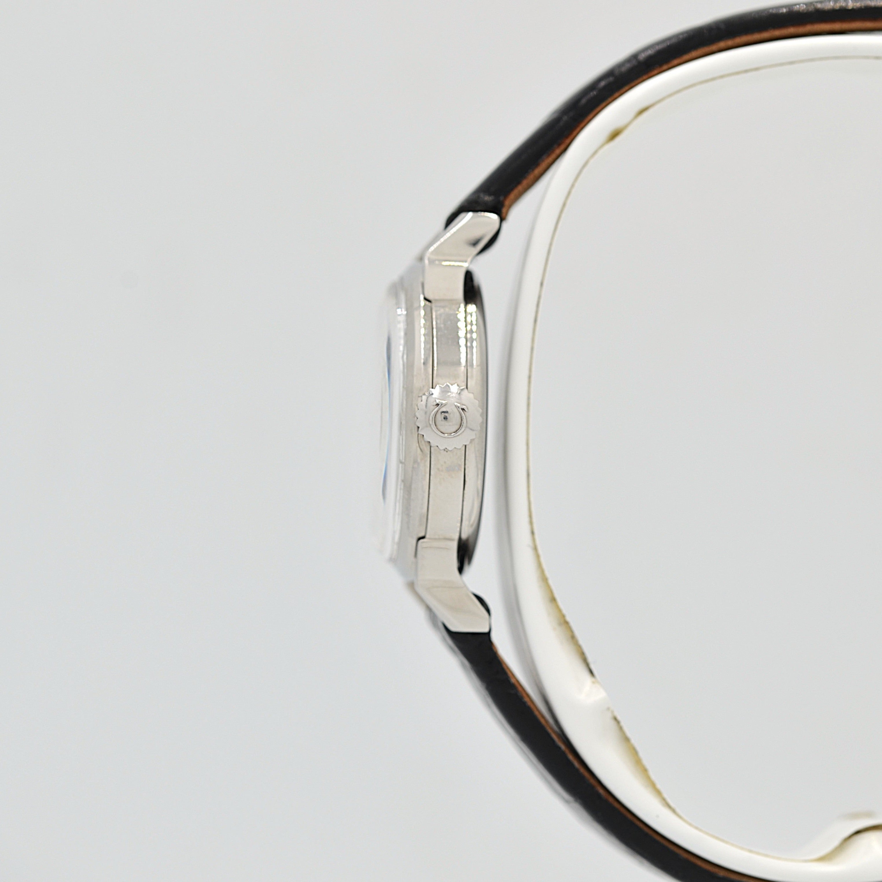 [OMEGA] Omega Round Model Stainless Steel Women's Sizes 12, 3, 6, 9 Silver with Genuine Buckle