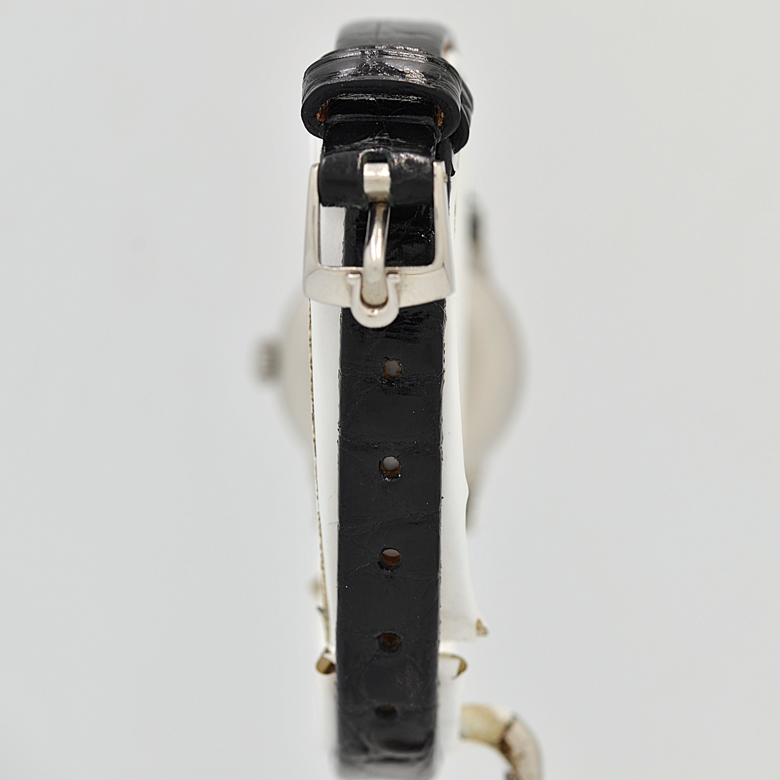 [OMEGA] Omega Round Model Stainless Steel Women's Sizes 12, 3, 6, 9 Silver with Genuine Buckle