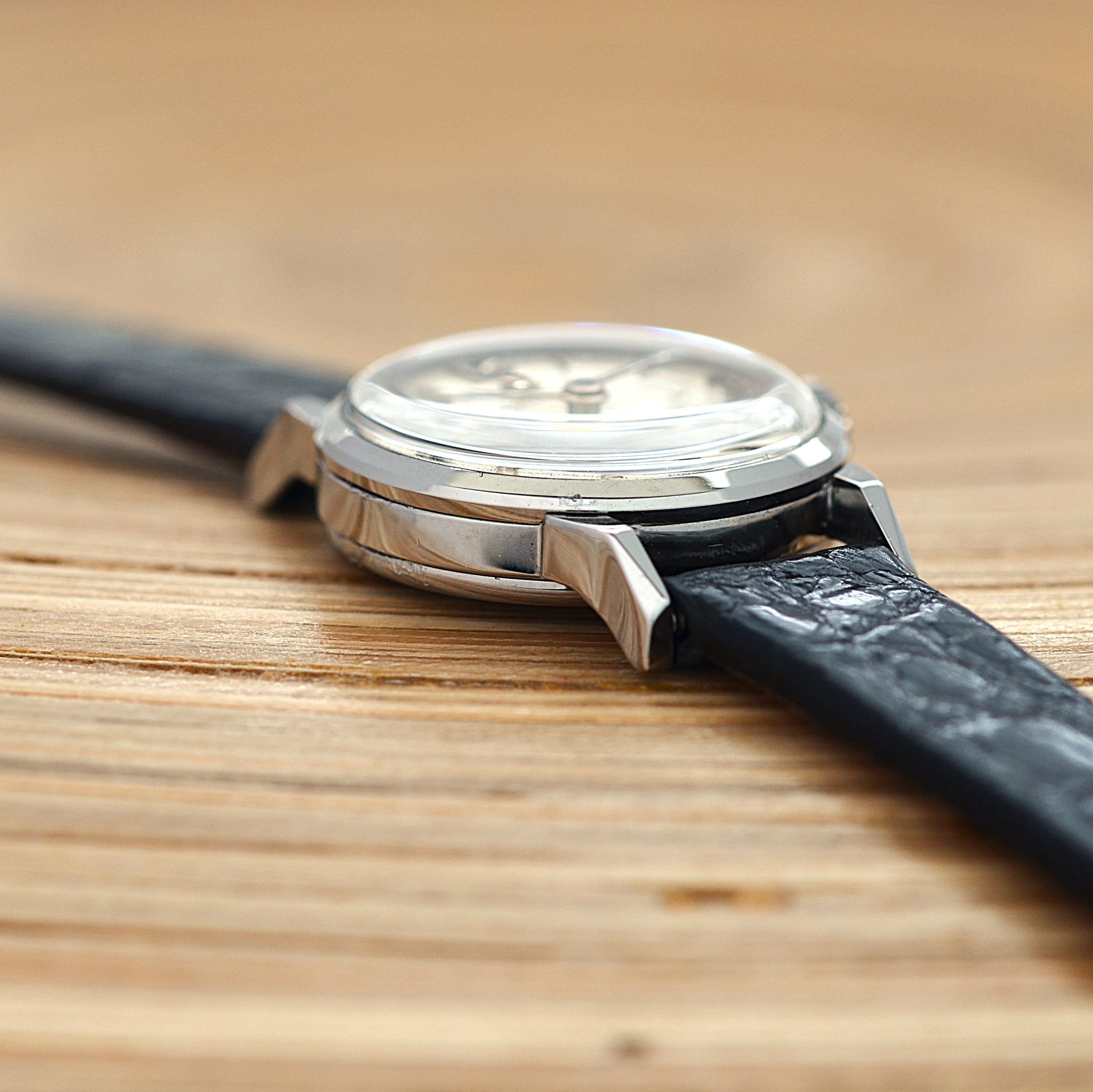 [OMEGA] Omega Round Model Stainless Steel Women's Sizes 12, 3, 6, 9 Silver with Genuine Buckle