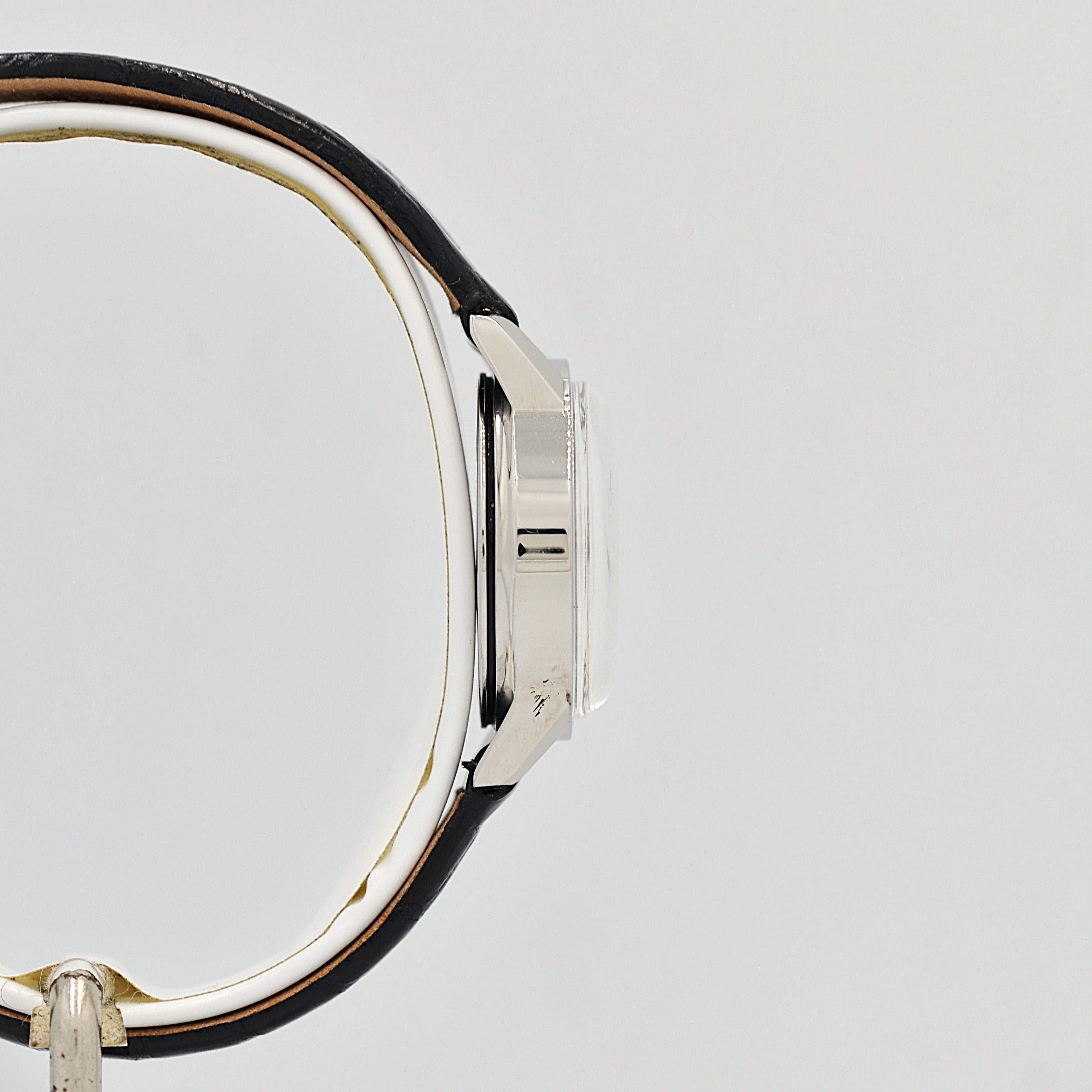 [OMEGA] Omega Round Model Stainless Steel Women's Size Silver Upright Arabic with Genuine Buckle