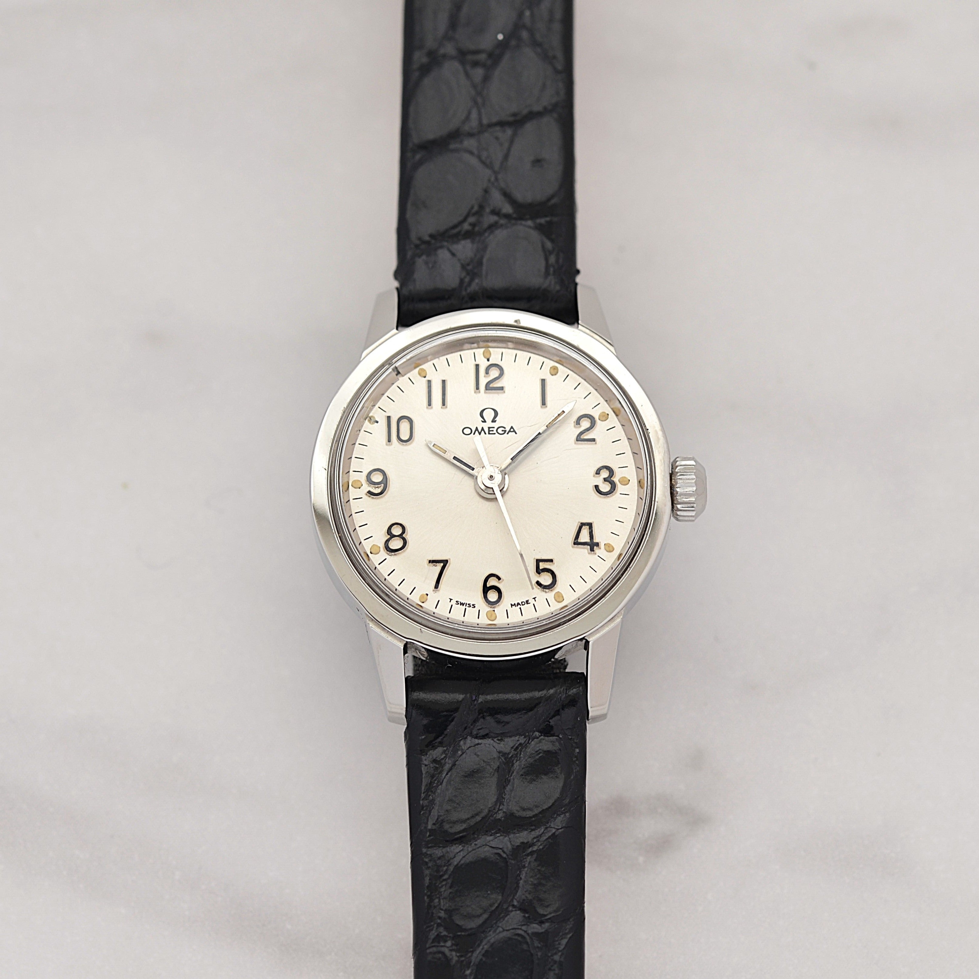 [OMEGA] Omega Round Model Stainless Steel Women's Size Silver Upright Arabic with Genuine Buckle