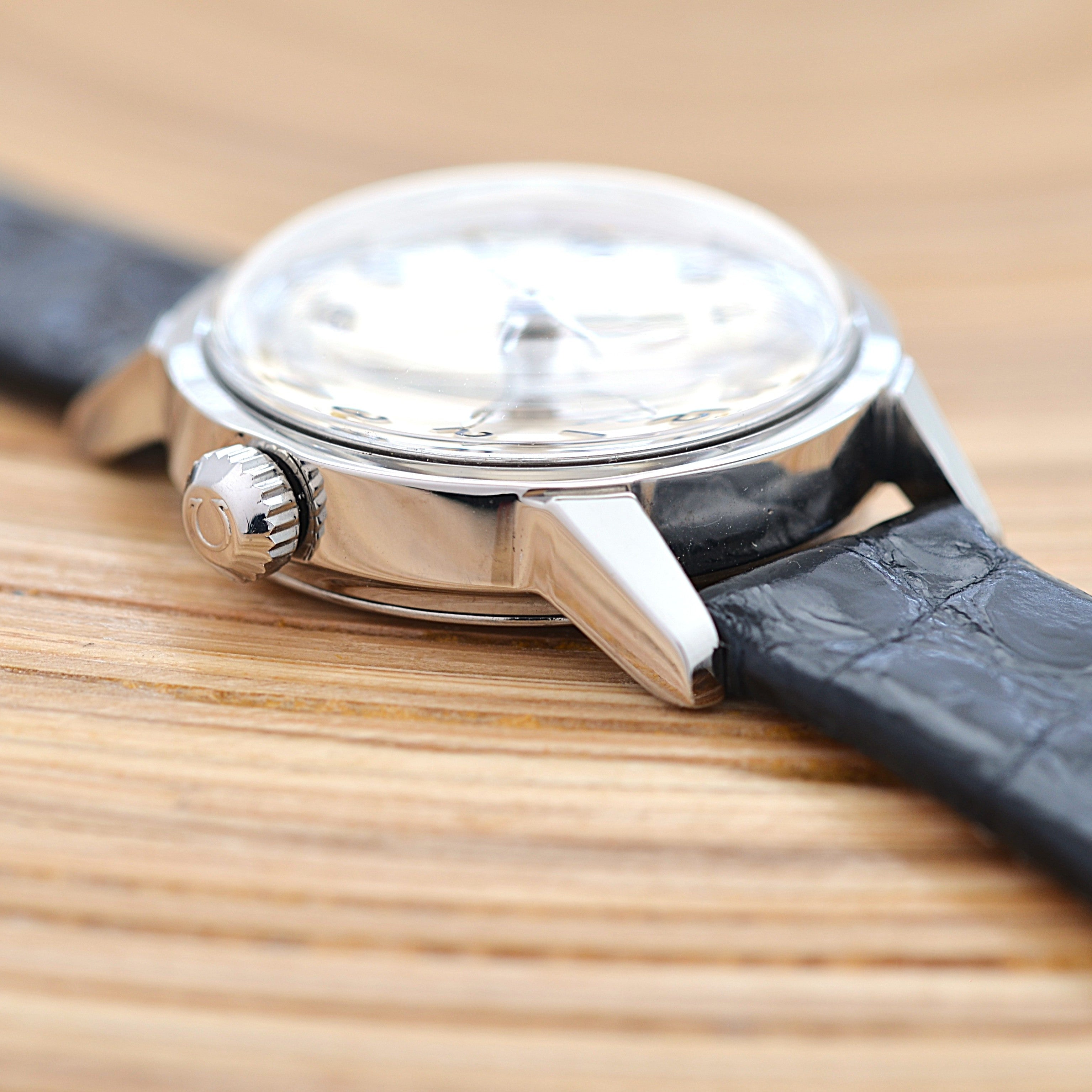 [OMEGA] Omega Round Model Stainless Steel Women's Size Silver Upright Arabic with Genuine Buckle