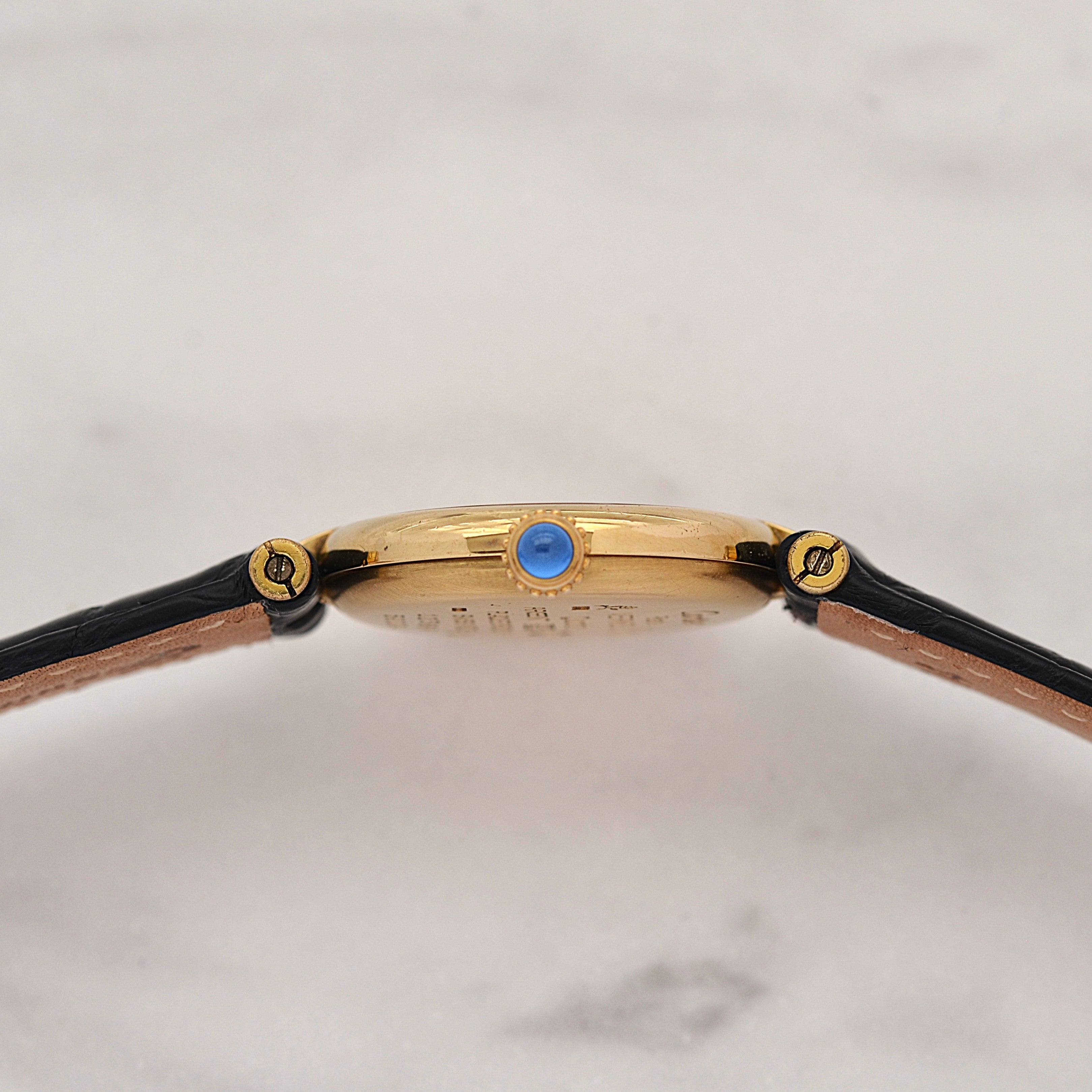 【Cartier】カルティエ マストヴァンドームSM アイボリーローマ SWISS MADE 表記 純正尾錠付き