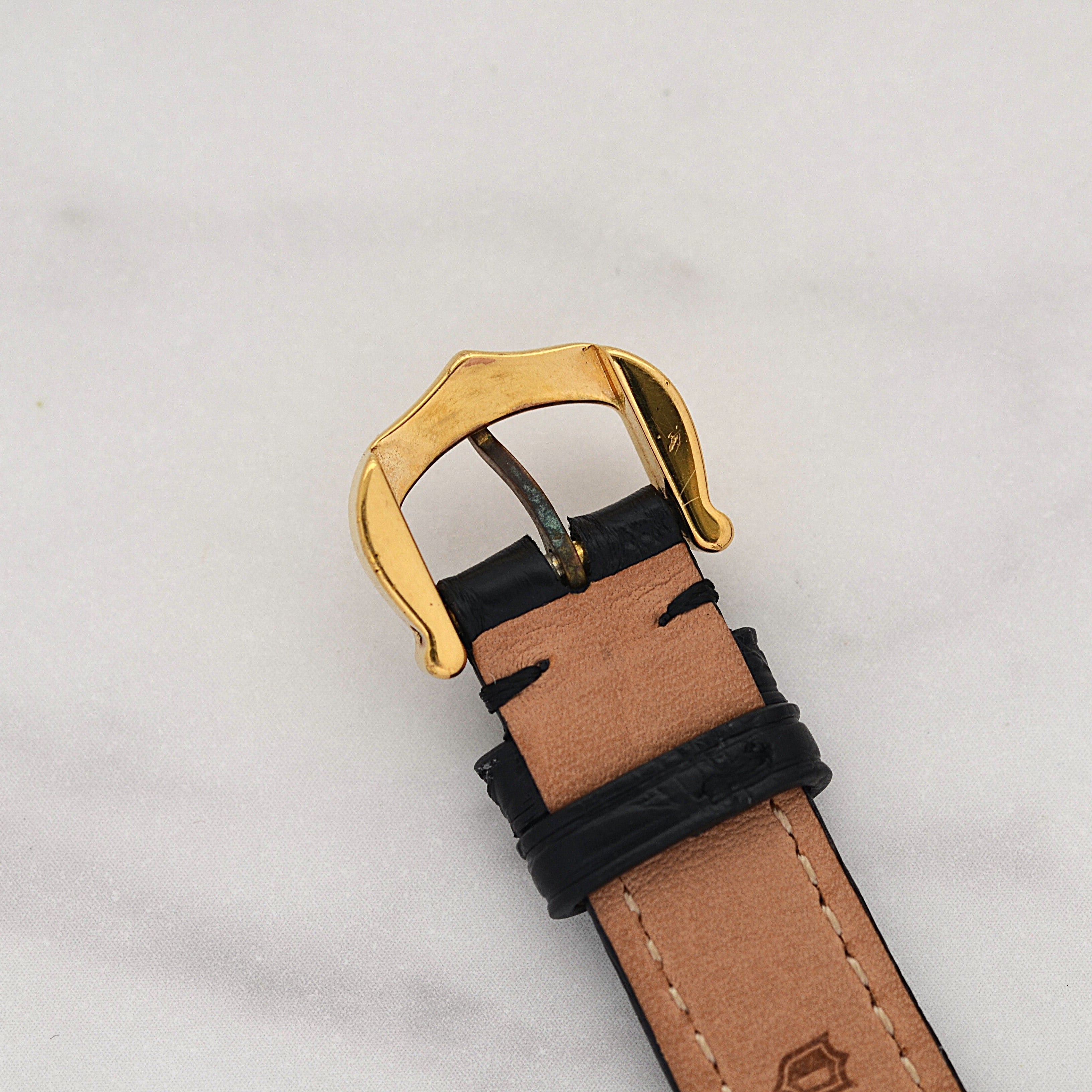 【Cartier】カルティエ マストヴァンドームSM アイボリーローマ SWISS MADE 表記 純正尾錠付き