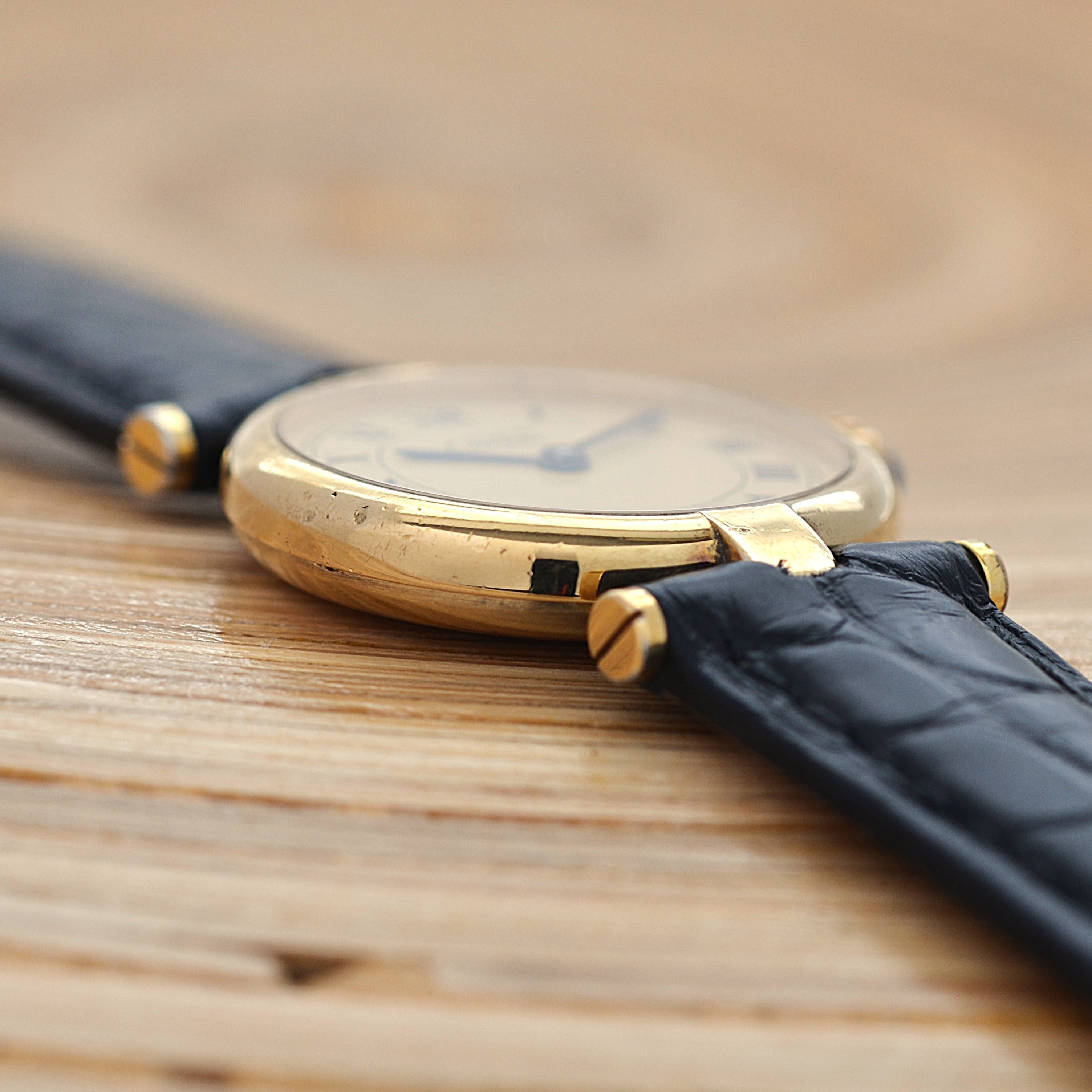 【Cartier】カルティエ マストヴァンドームSM アイボリーローマ SWISS MADE 表記 純正尾錠付き