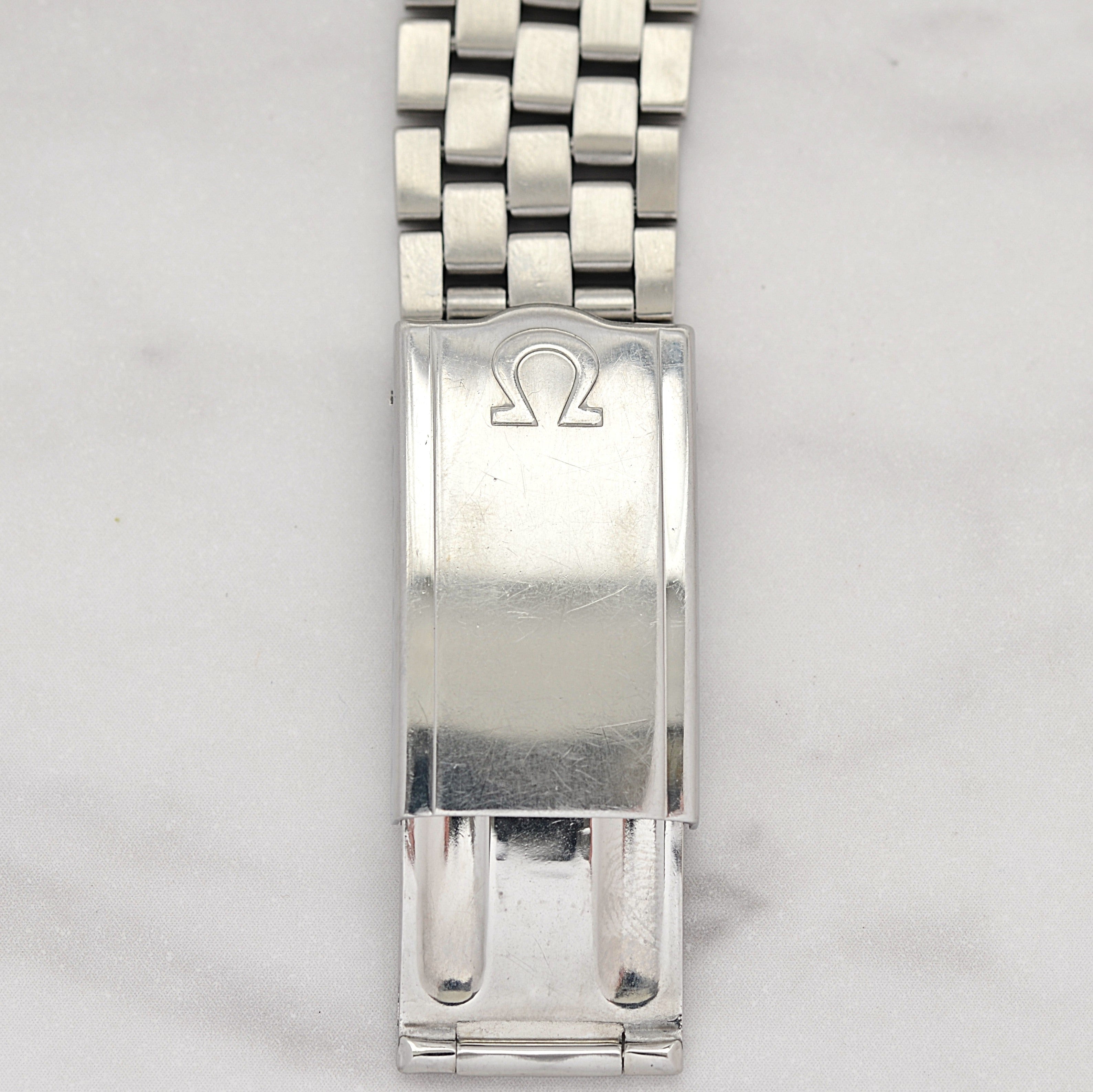 【OMEGA】オメガ コンステレーションデイデイト Cライン Silver bark dial