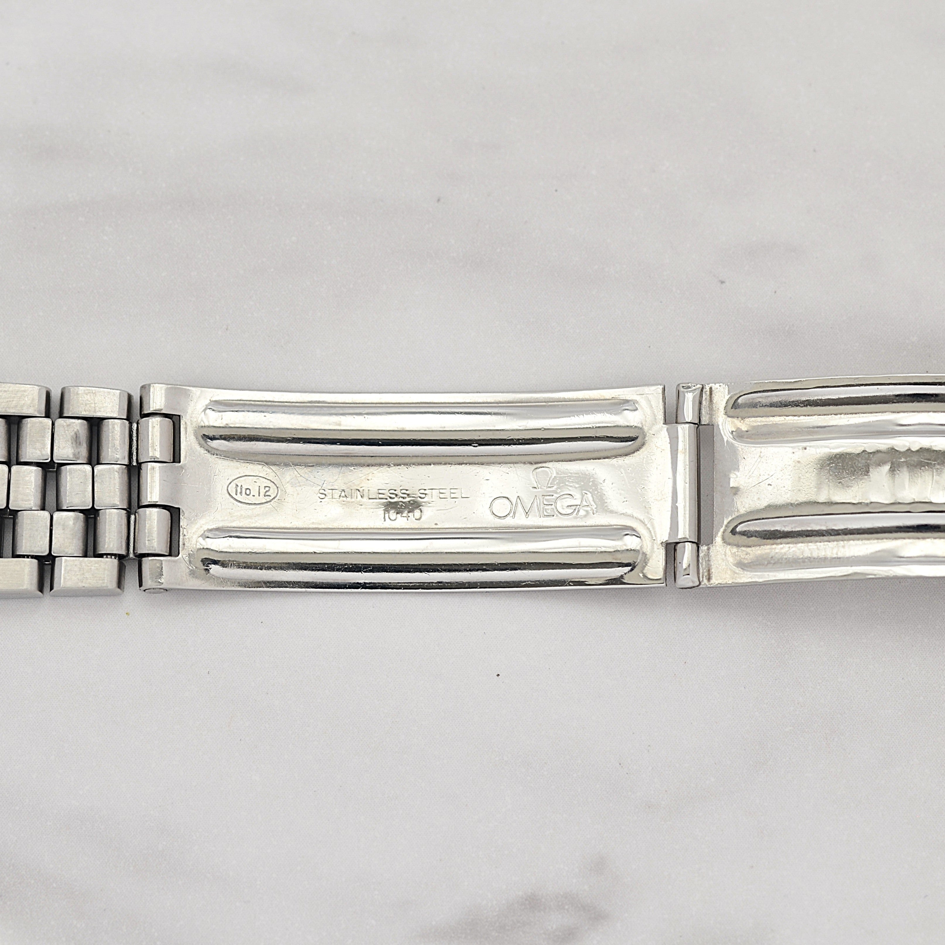 【OMEGA】オメガ コンステレーションデイデイト Cライン Silver bark dial