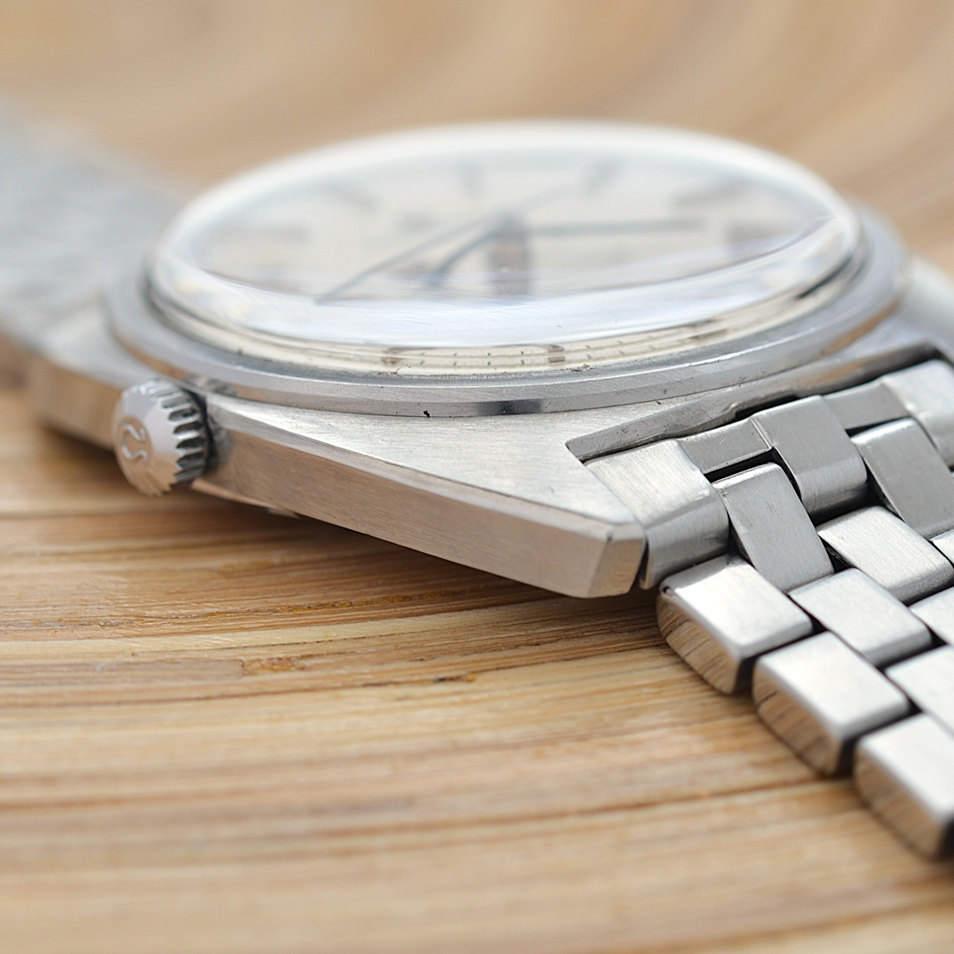 【OMEGA】オメガ コンステレーションデイデイト Cライン Silver bark dial