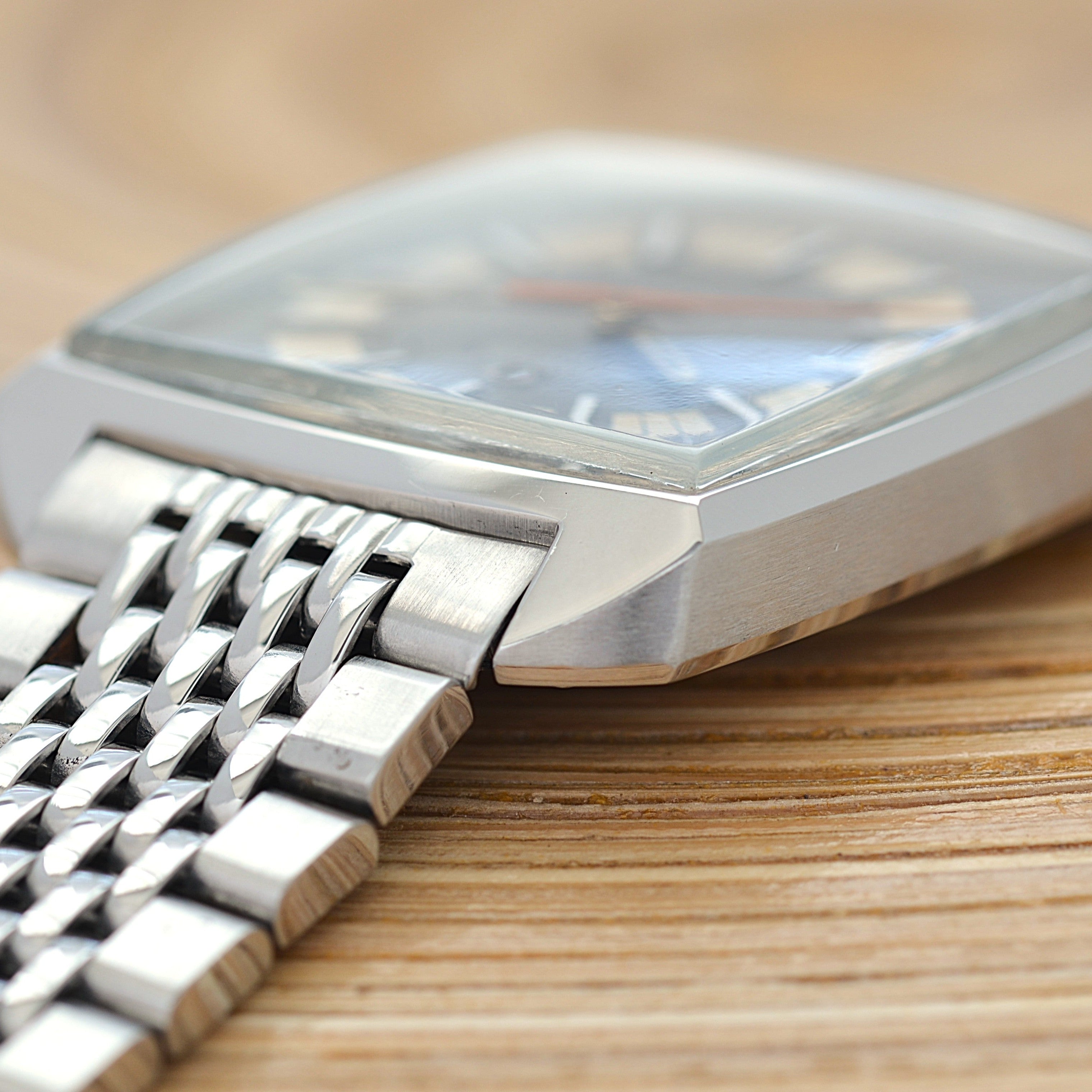 【OMEGA】オメガ シーマスターデイト SS スクエアケース 2トーングレー文字盤 Cal.565