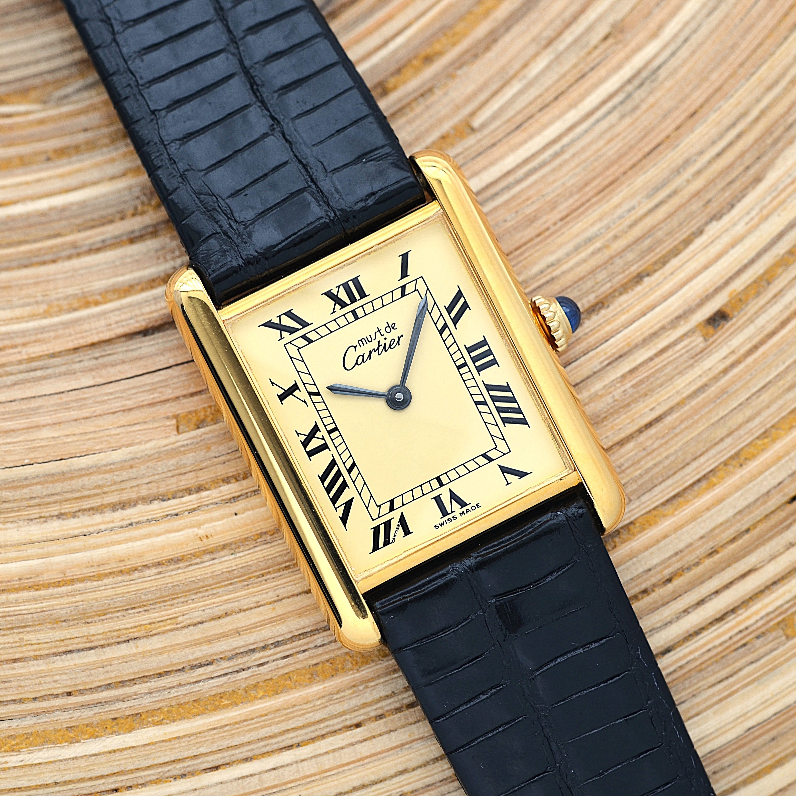 【Cartier】Cartier Must Tank LM Ivory Roman Dial Hand-Wound SWISS MADE Engraved, Full Set