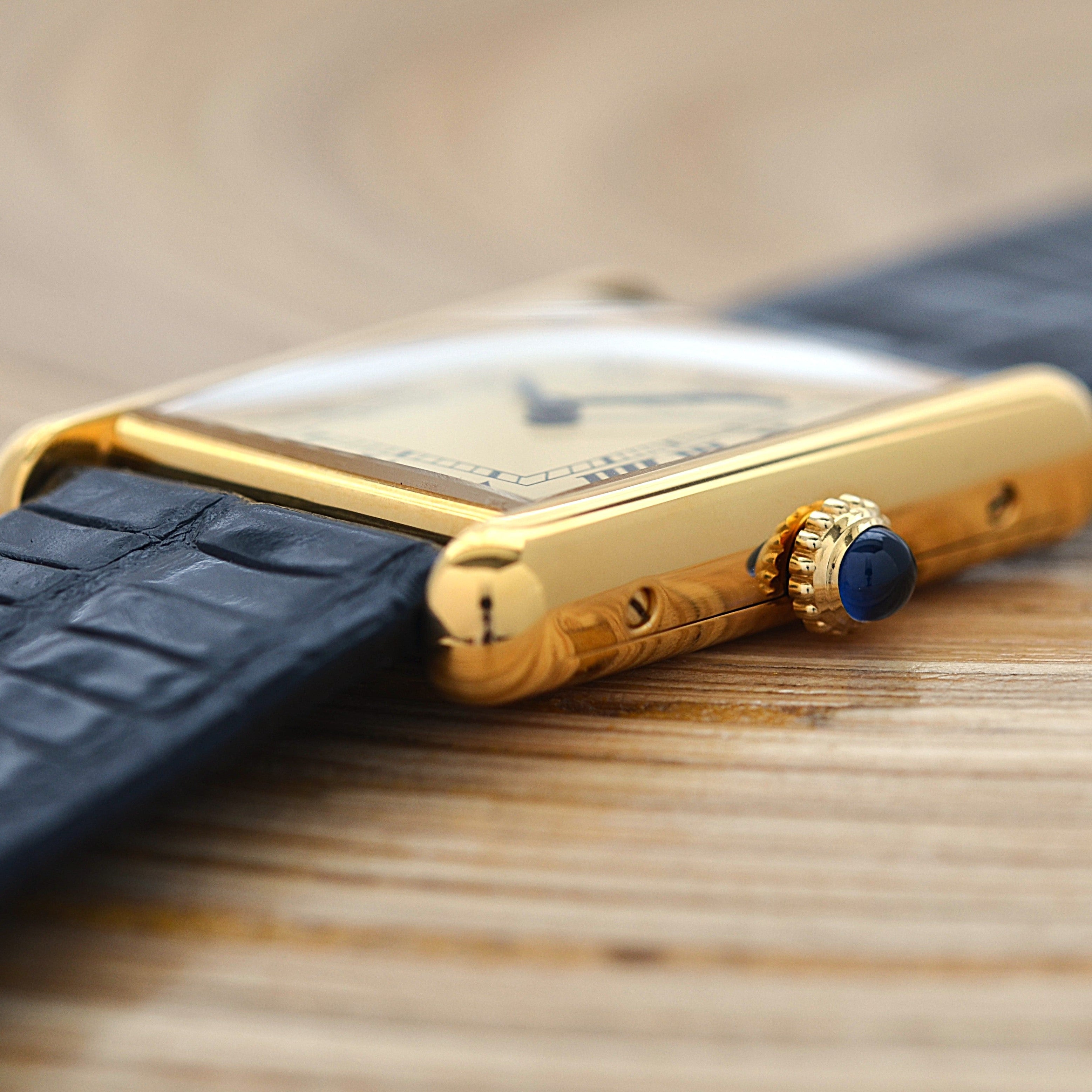 【Cartier】Cartier Must Tank LM Ivory Roman Dial Hand-Wound SWISS MADE Engraved, Full Set