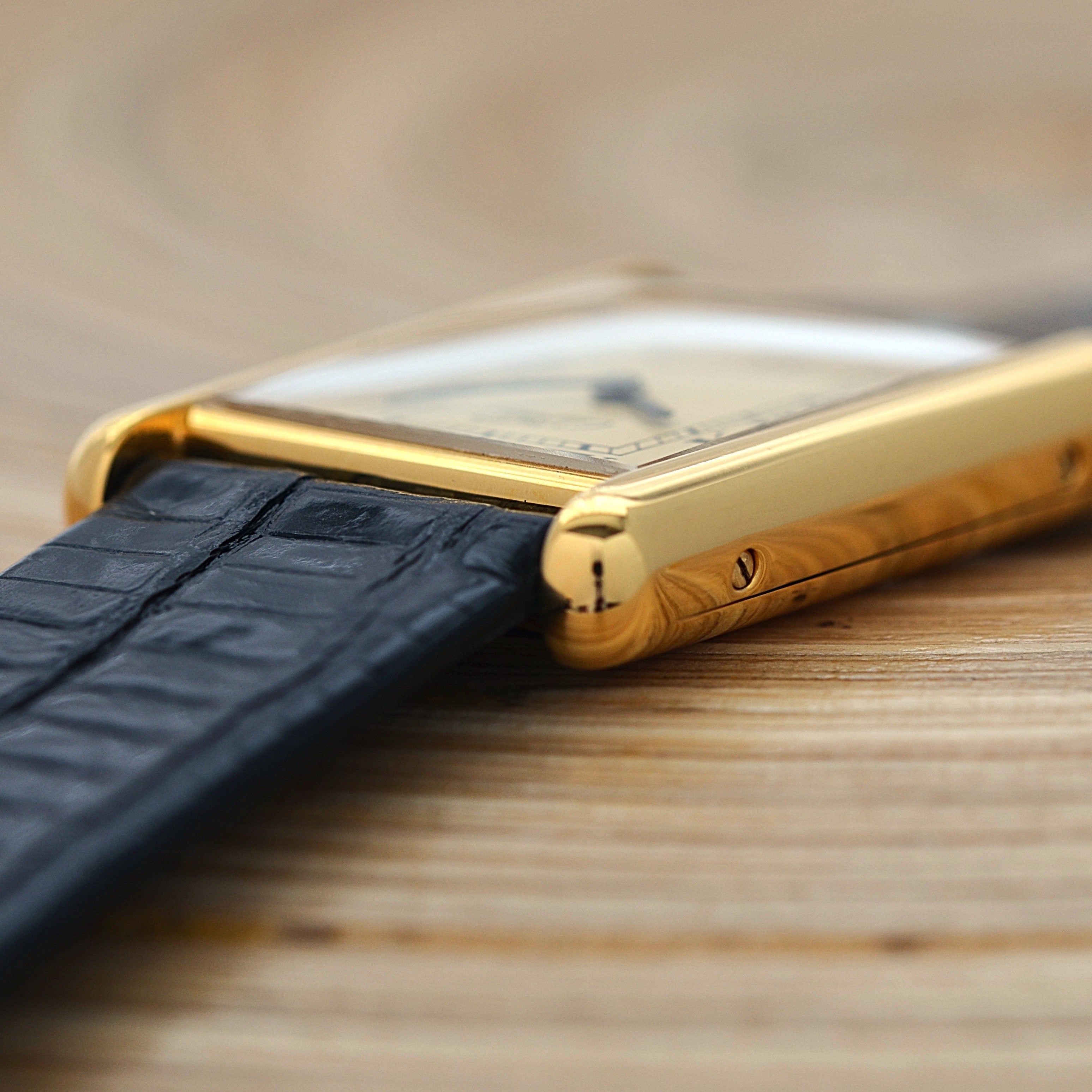 【Cartier】Cartier Must Tank LM Ivory Roman Dial Hand-Wound SWISS MADE Engraved, Full Set