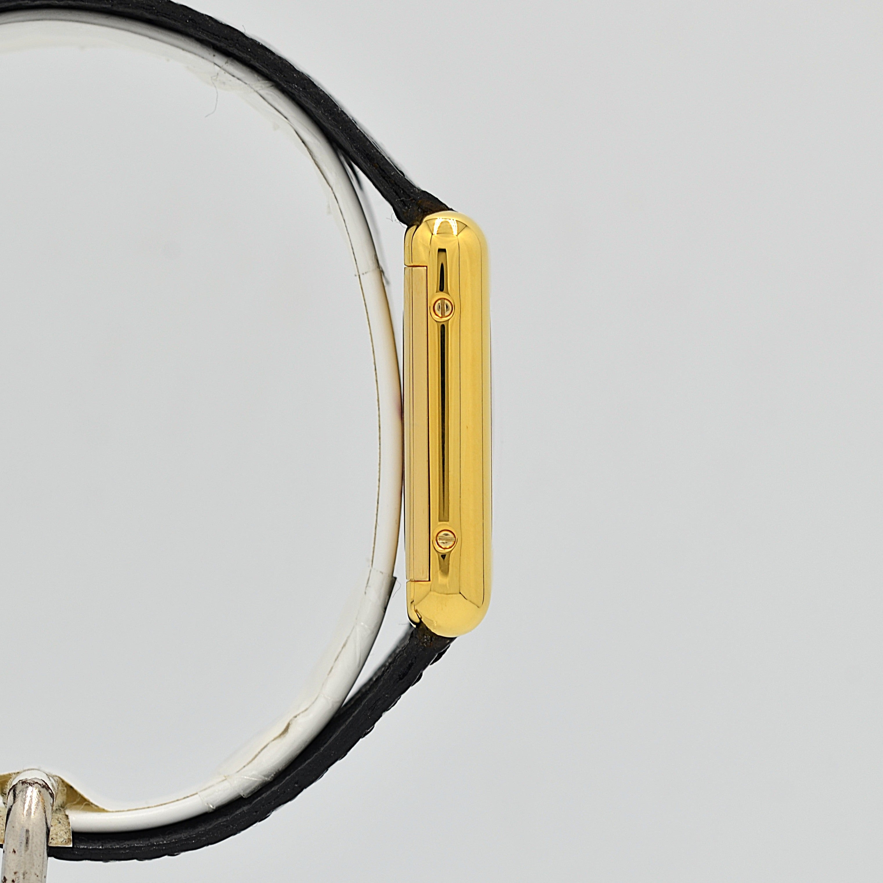 【Cartier】Cartier Must Tank SM Black Roman Manual Wind with Perpetual Warranty, Cartier Complete Service Completed