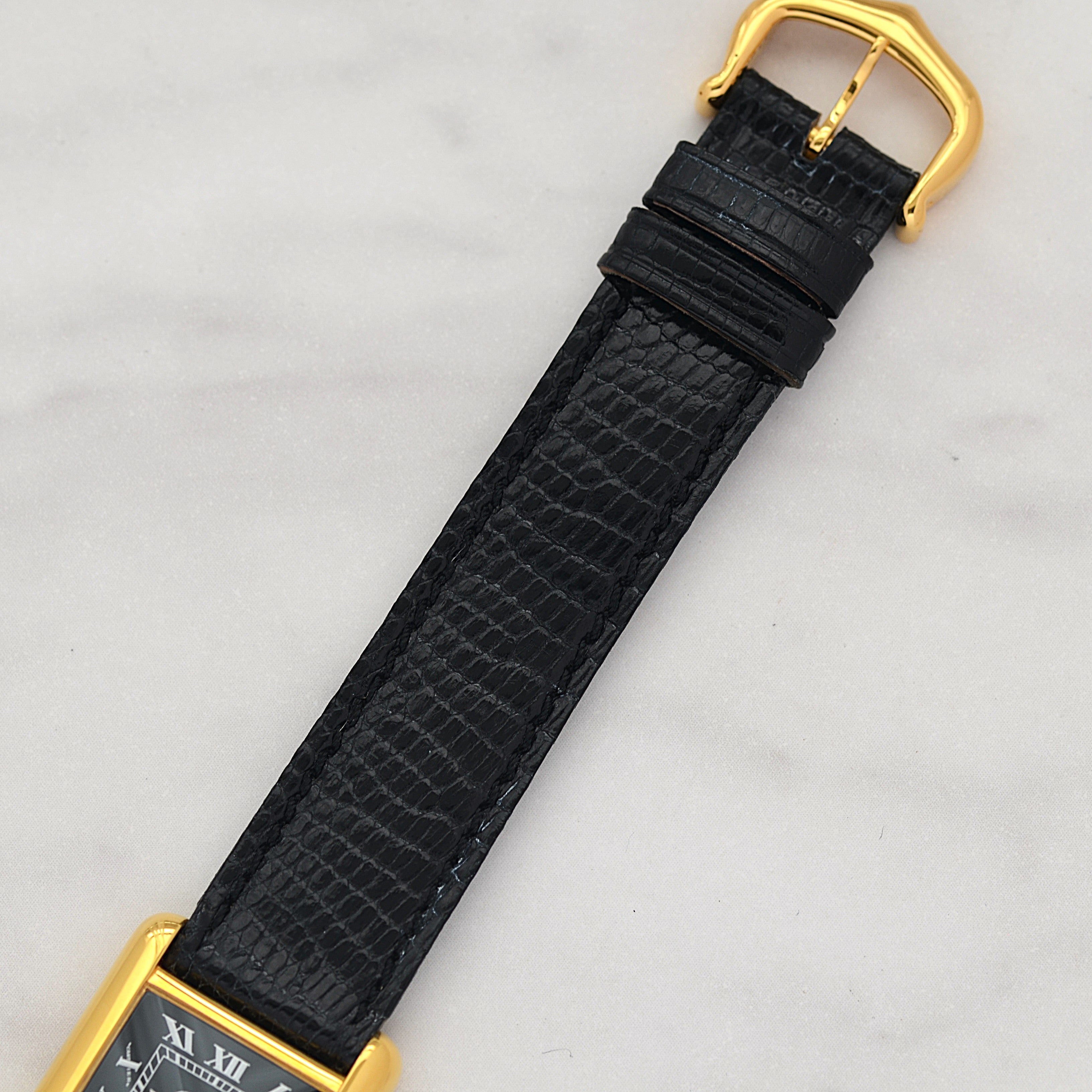 【Cartier】Cartier Must Tank SM Black Roman Manual Wind with Perpetual Warranty, Cartier Complete Service Completed