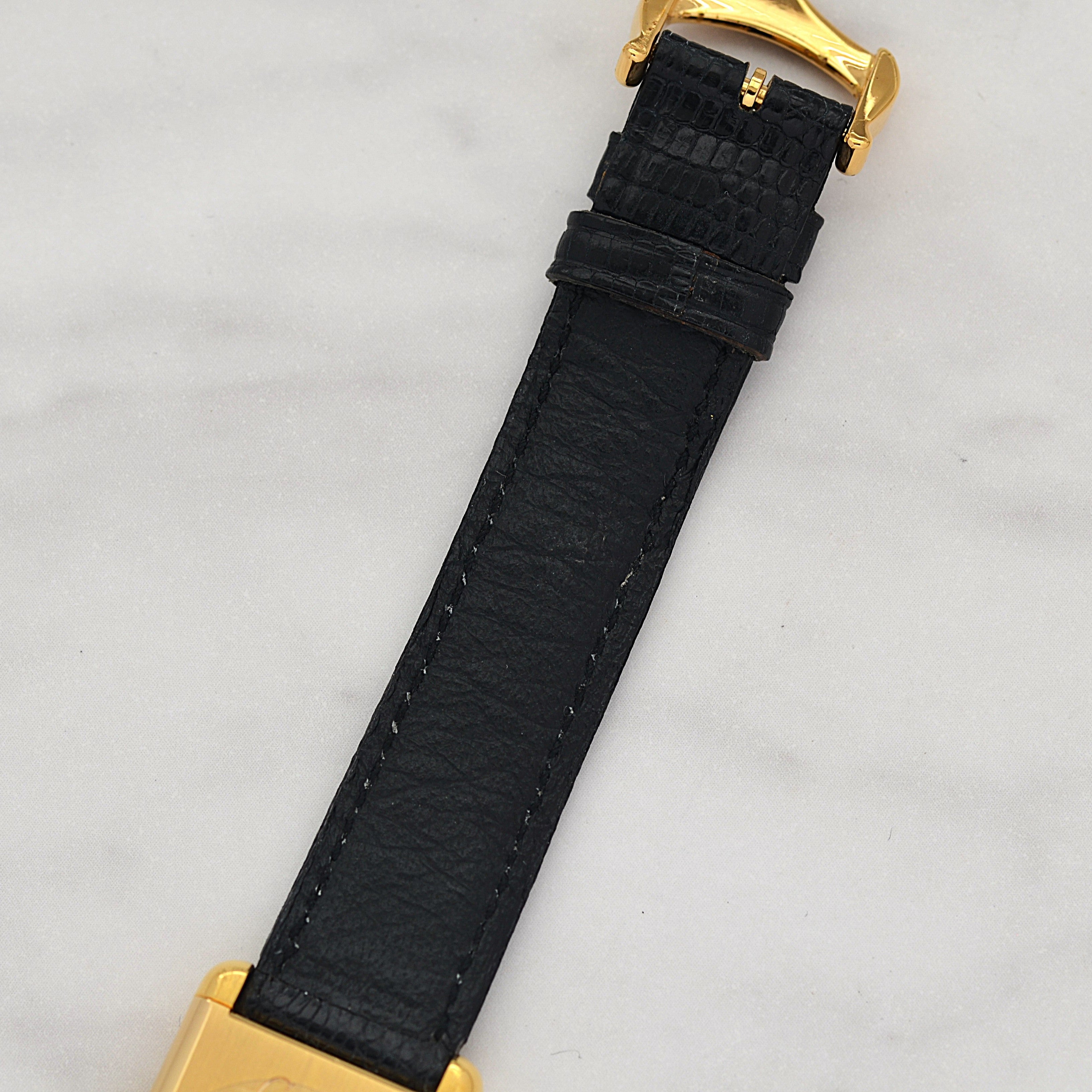 【Cartier】Cartier Must Tank SM Black Roman Manual Wind with Perpetual Warranty, Cartier Complete Service Completed