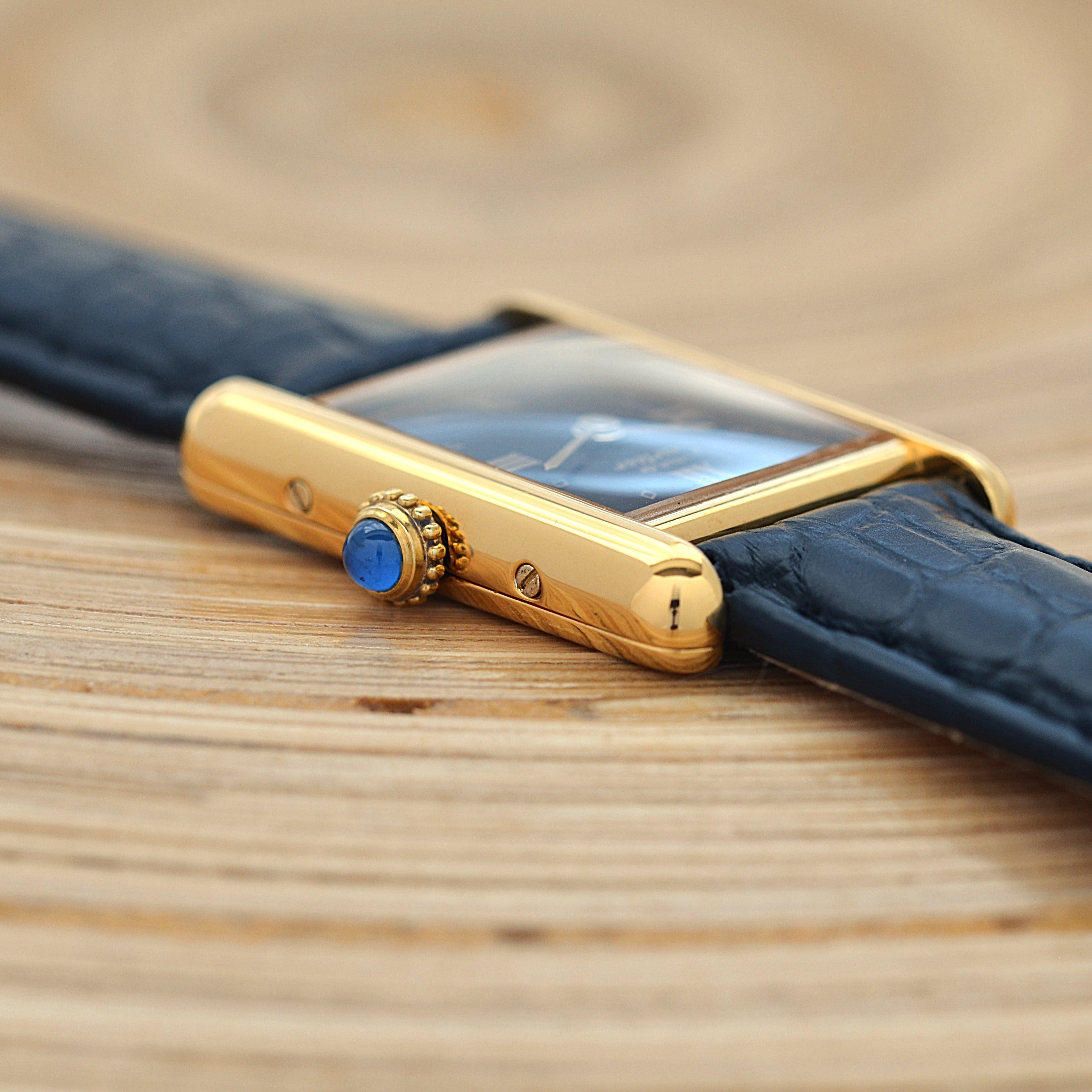 【Cartier】Cartier Must Tank SM Black 4 Roman Numerals with Original D-Buckle, Cartier Complete Service Performed