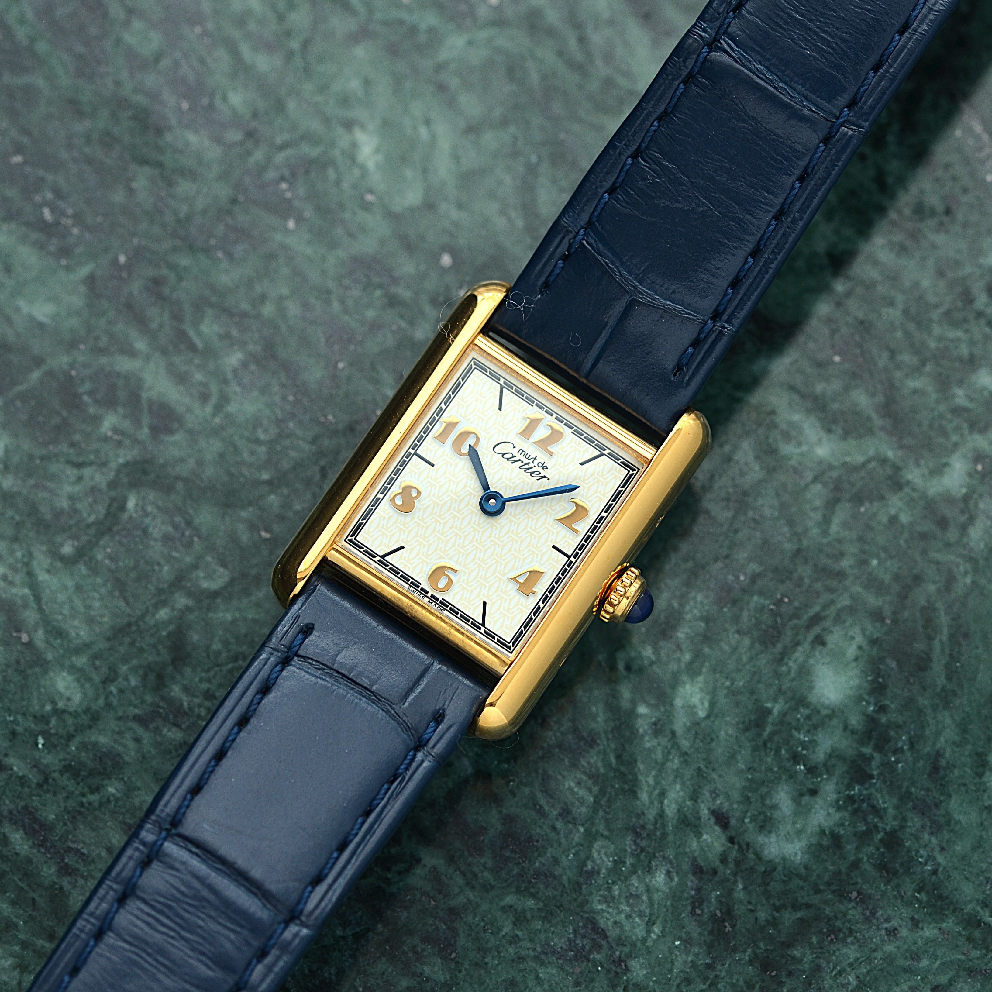 【Cartier】カルティエ マストタンク SM 飛びアラビア 付属品完備 カルティエコンプリートサービス済み