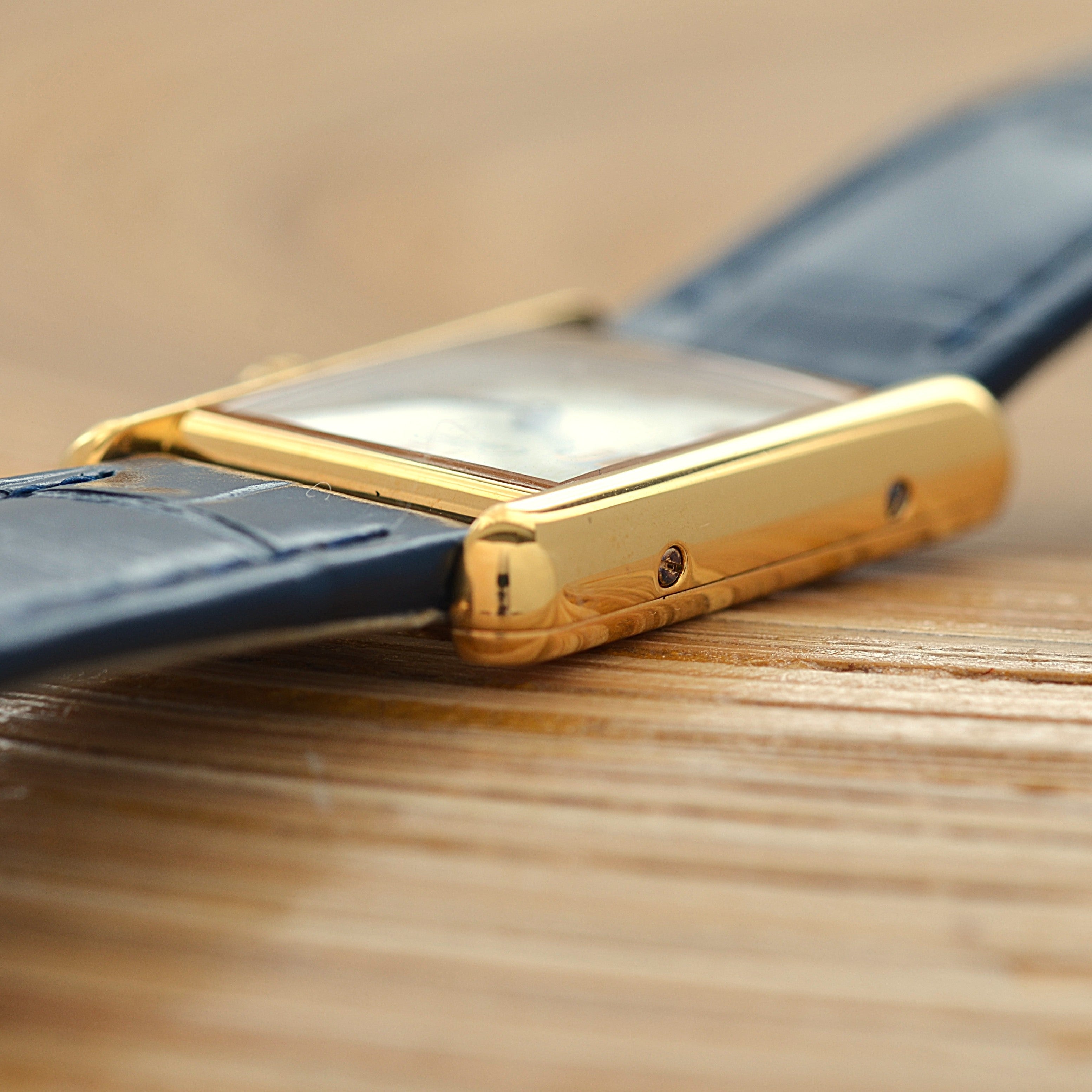 【Cartier】カルティエ マストタンク SM 飛びアラビア 付属品完備 カルティエコンプリートサービス済み