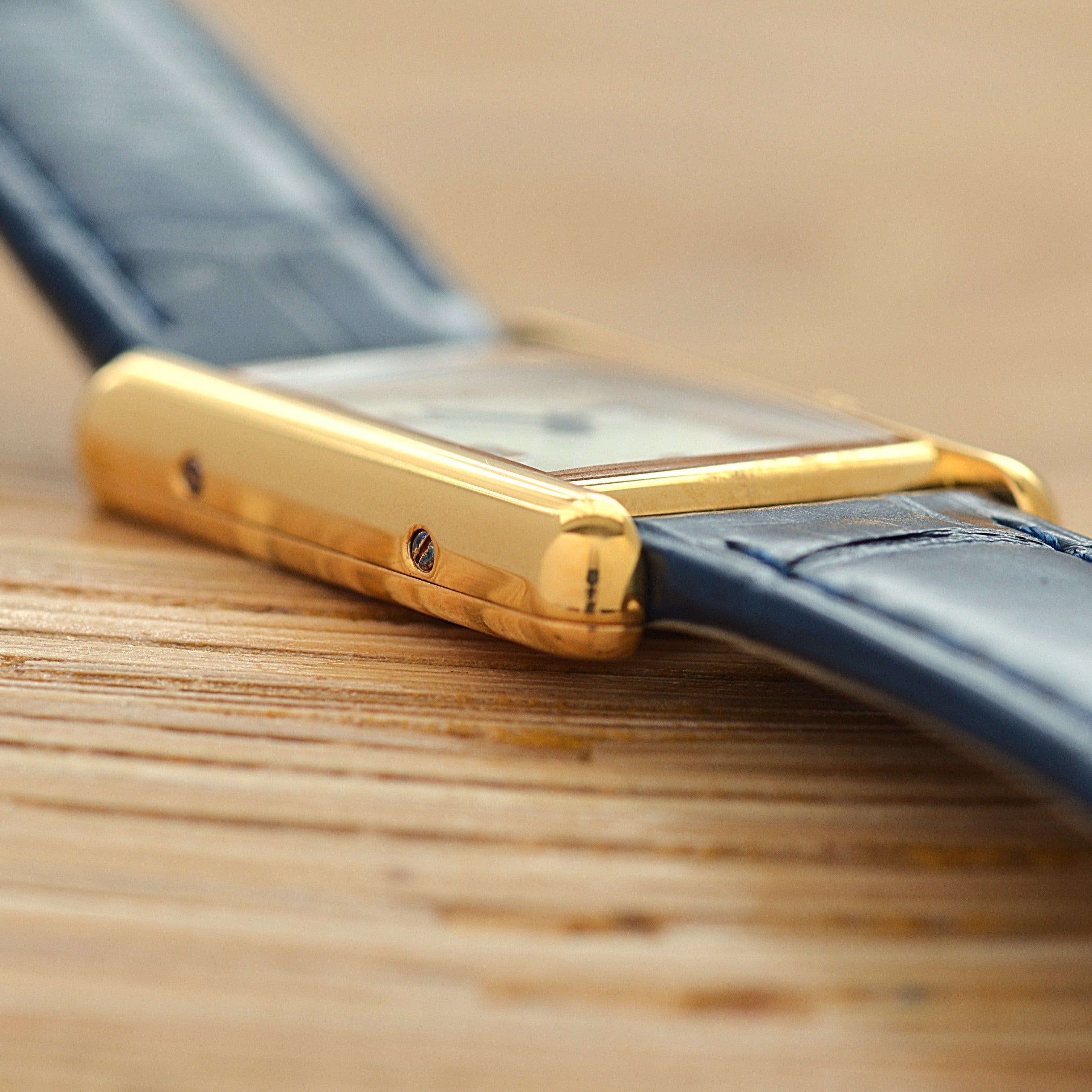 【Cartier】カルティエ マストタンク SM 飛びアラビア 付属品完備 カルティエコンプリートサービス済み