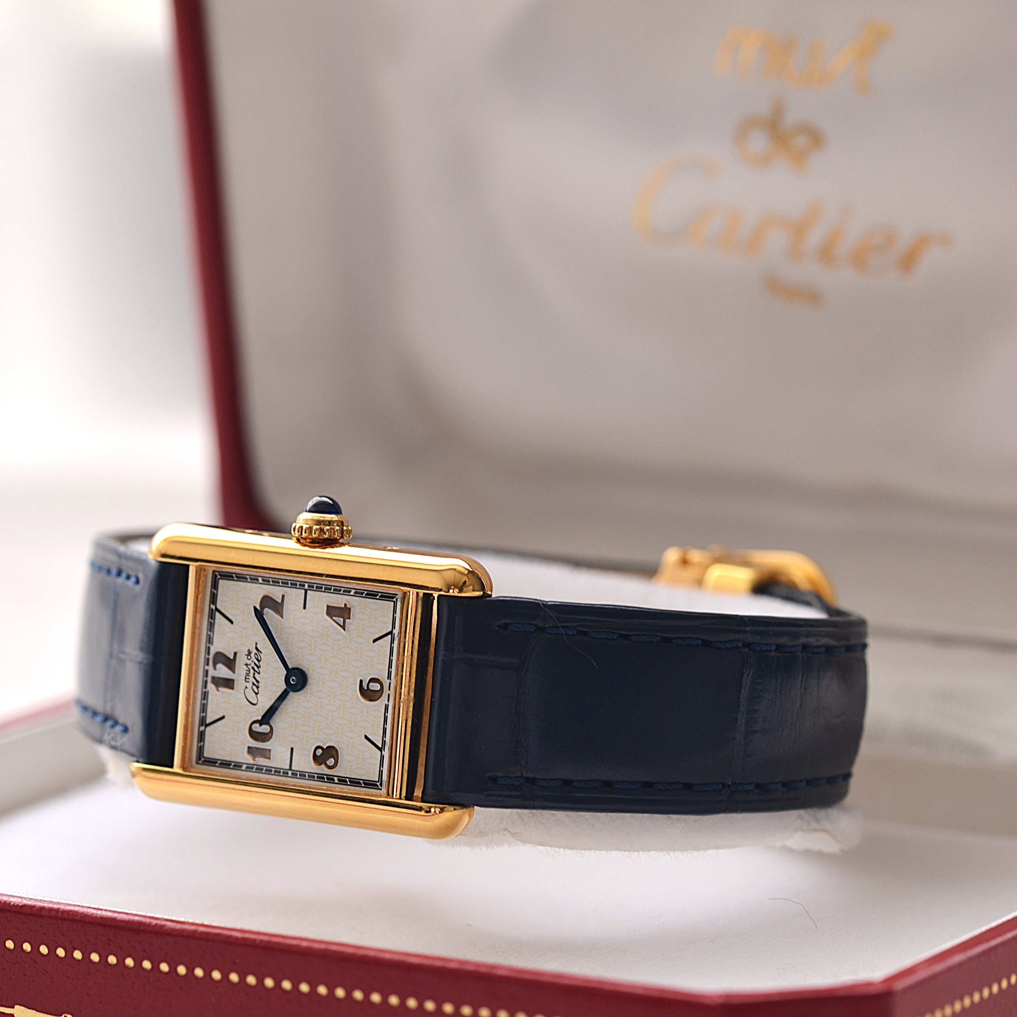 【Cartier】カルティエ マストタンク SM 飛びアラビア 付属品完備 カルティエコンプリートサービス済み