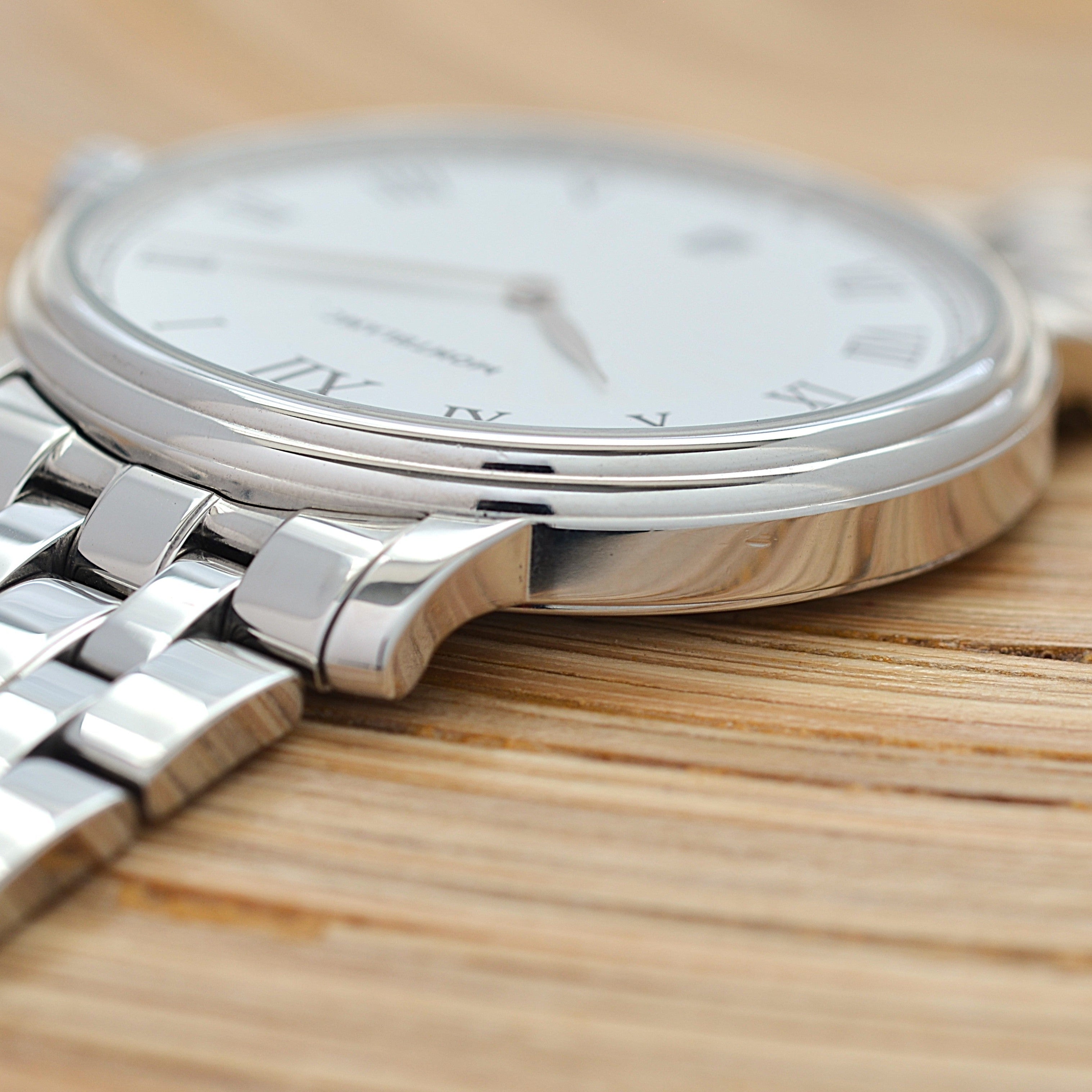 【MONTBLANC】モンブラン トラディションデイト White 36mm クォーツ 112636 付属品完備