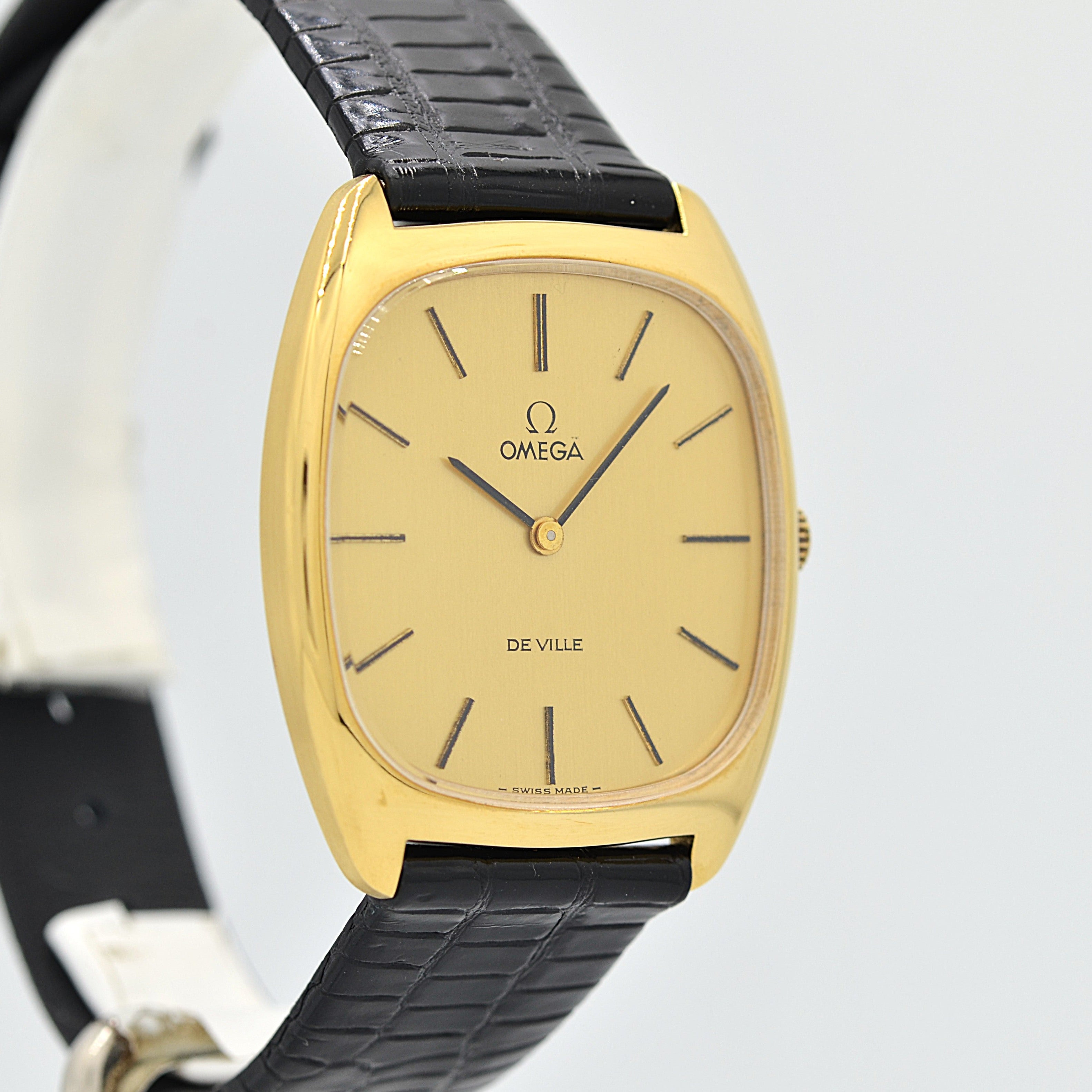 【OMEGA】オメガ デヴィル GP テレビスクリーンケース Gold 純正尾錠付き デッドストック