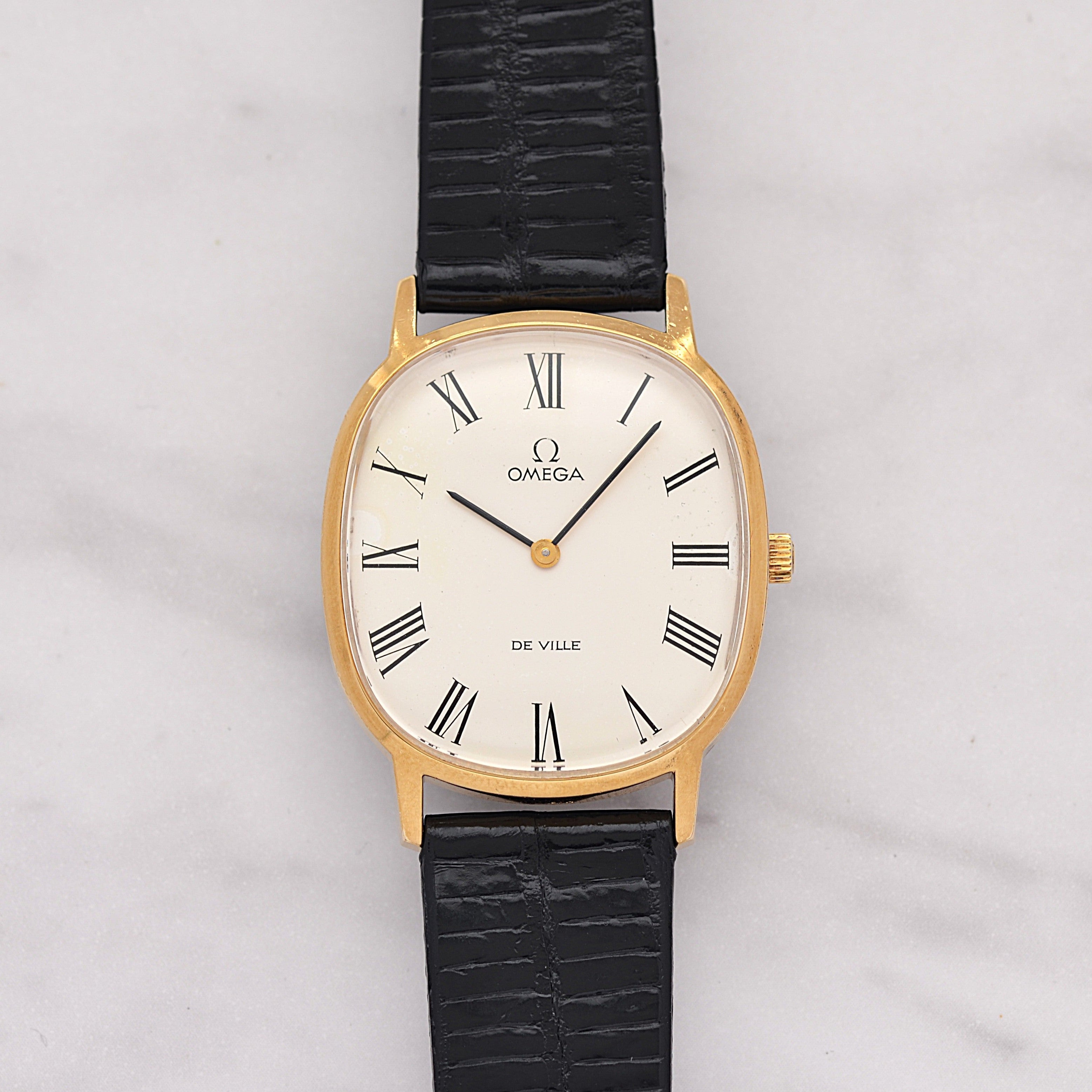 【OMEGA】Omega De Ville GP Oval Silver Roman with original buckle