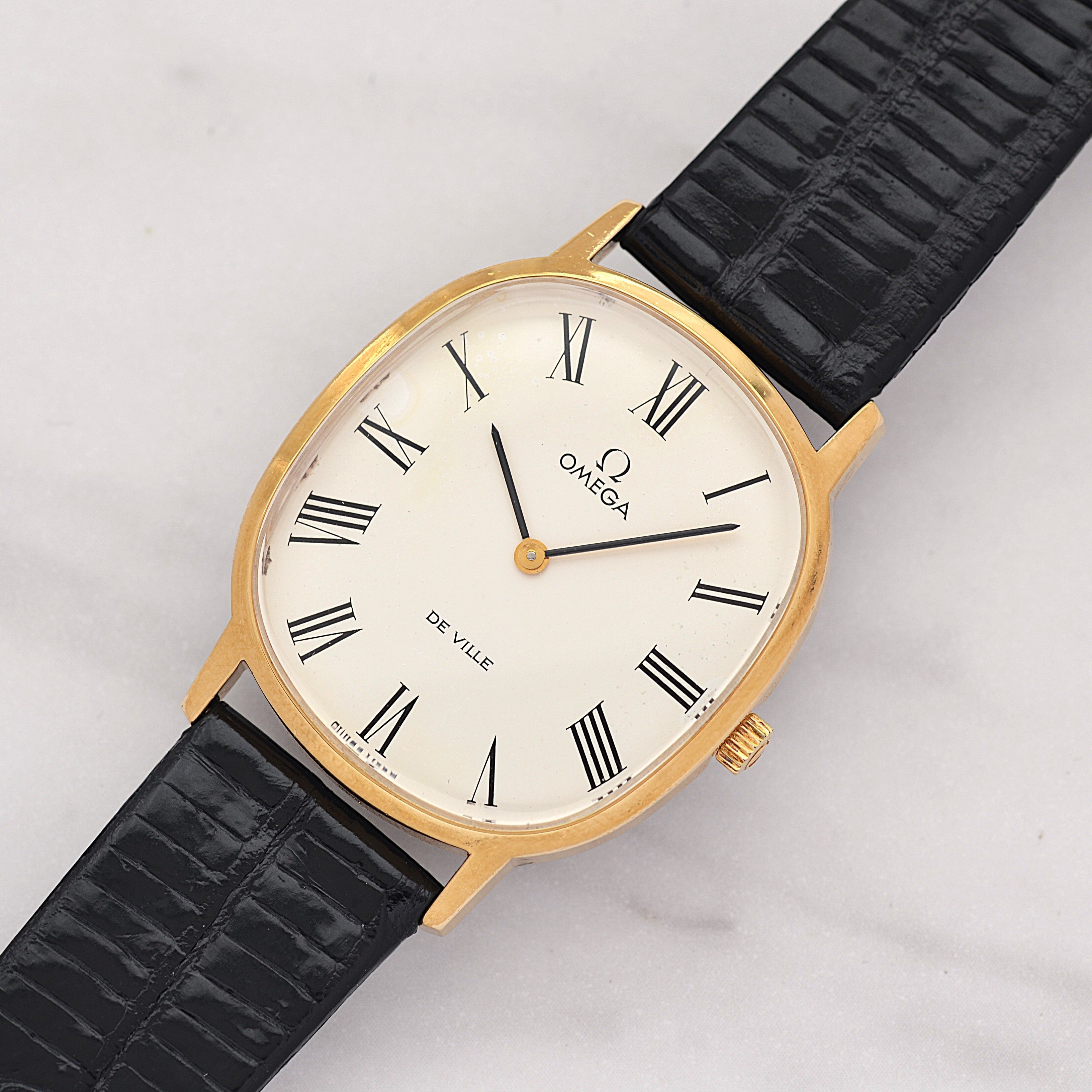 【OMEGA】Omega De Ville GP Oval Silver Roman with original buckle