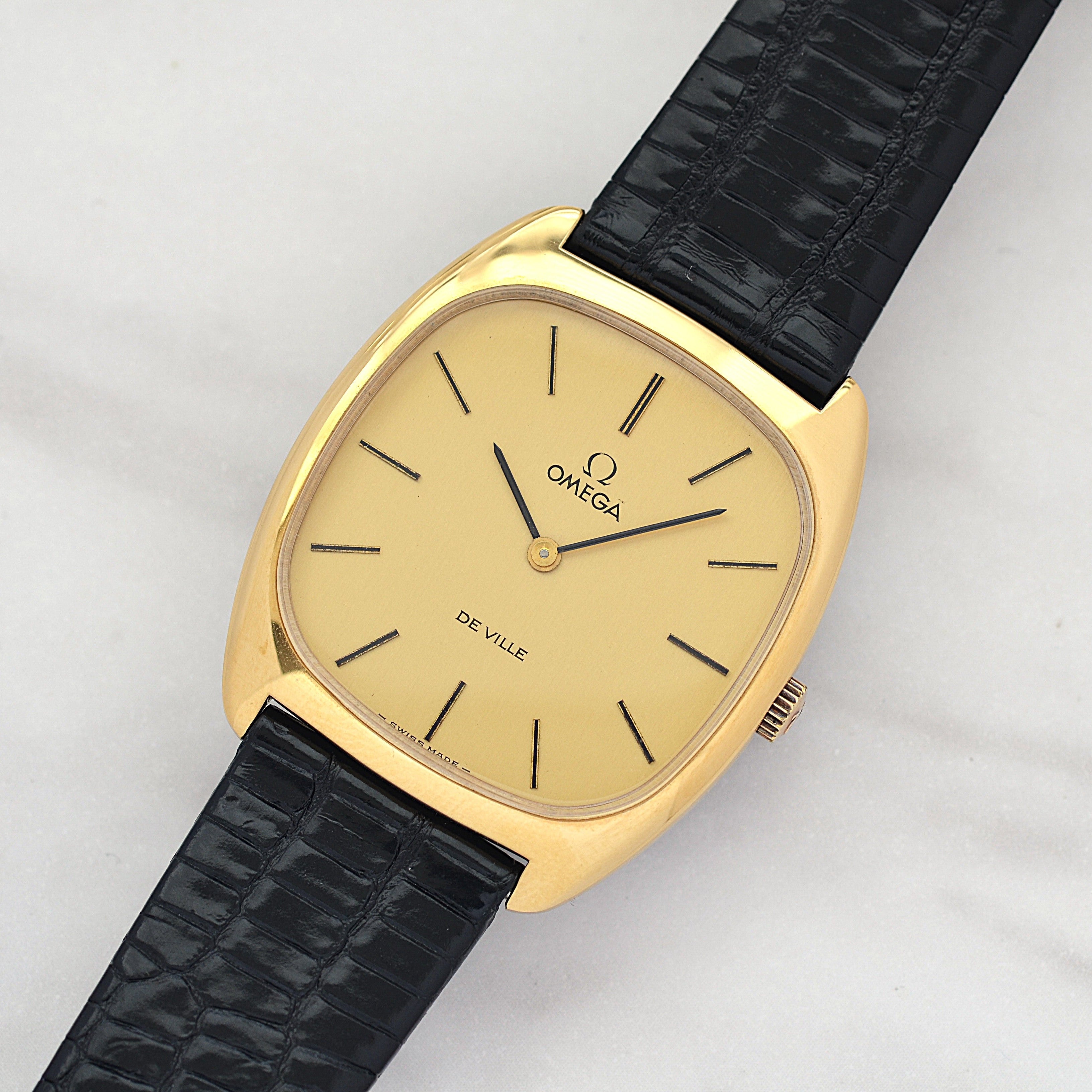 【OMEGA】オメガ デヴィル GP テレビスクリーンケース Gold 純正尾錠付き デッドストック