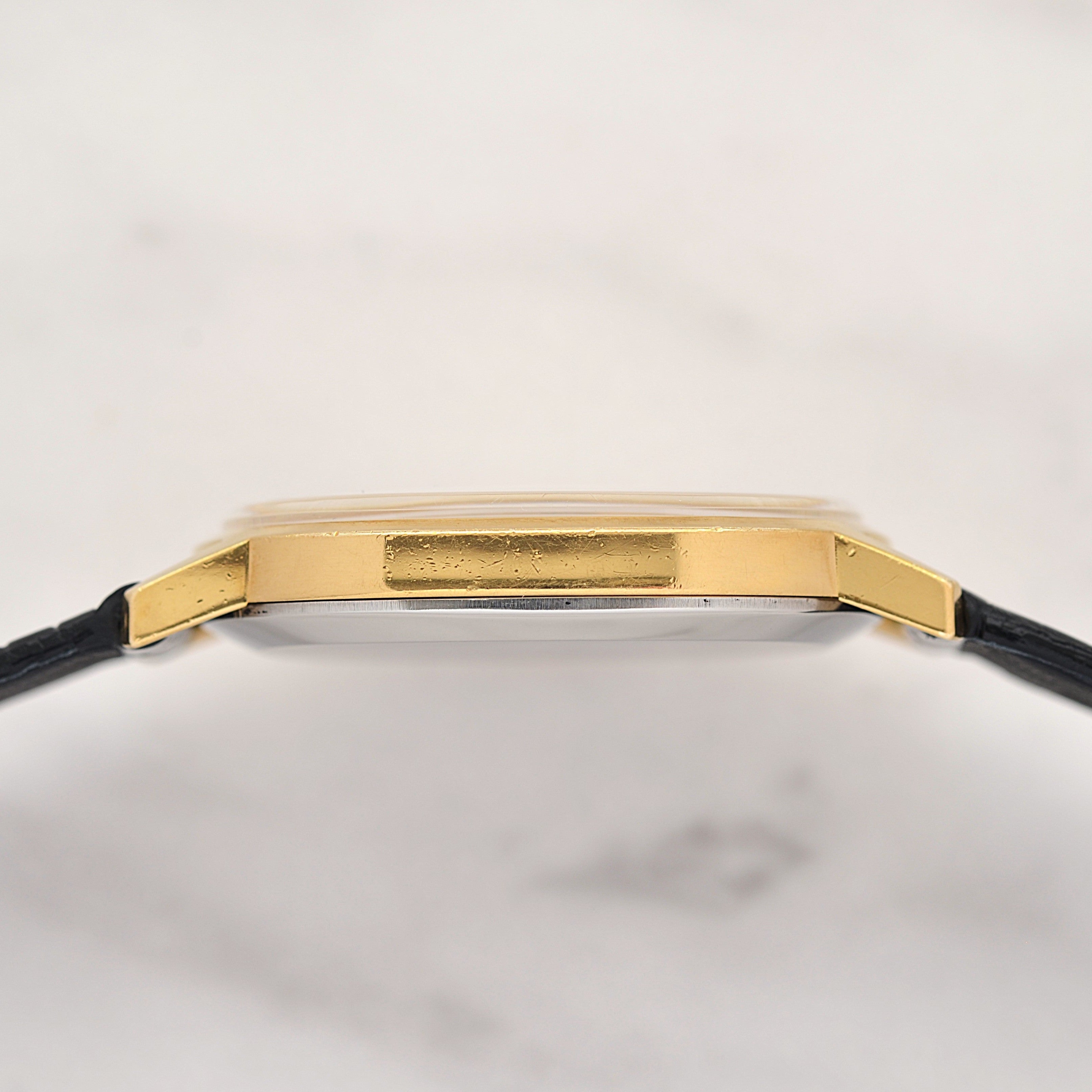 【OMEGA】Omega De Ville GP Oval Silver Roman with original buckle