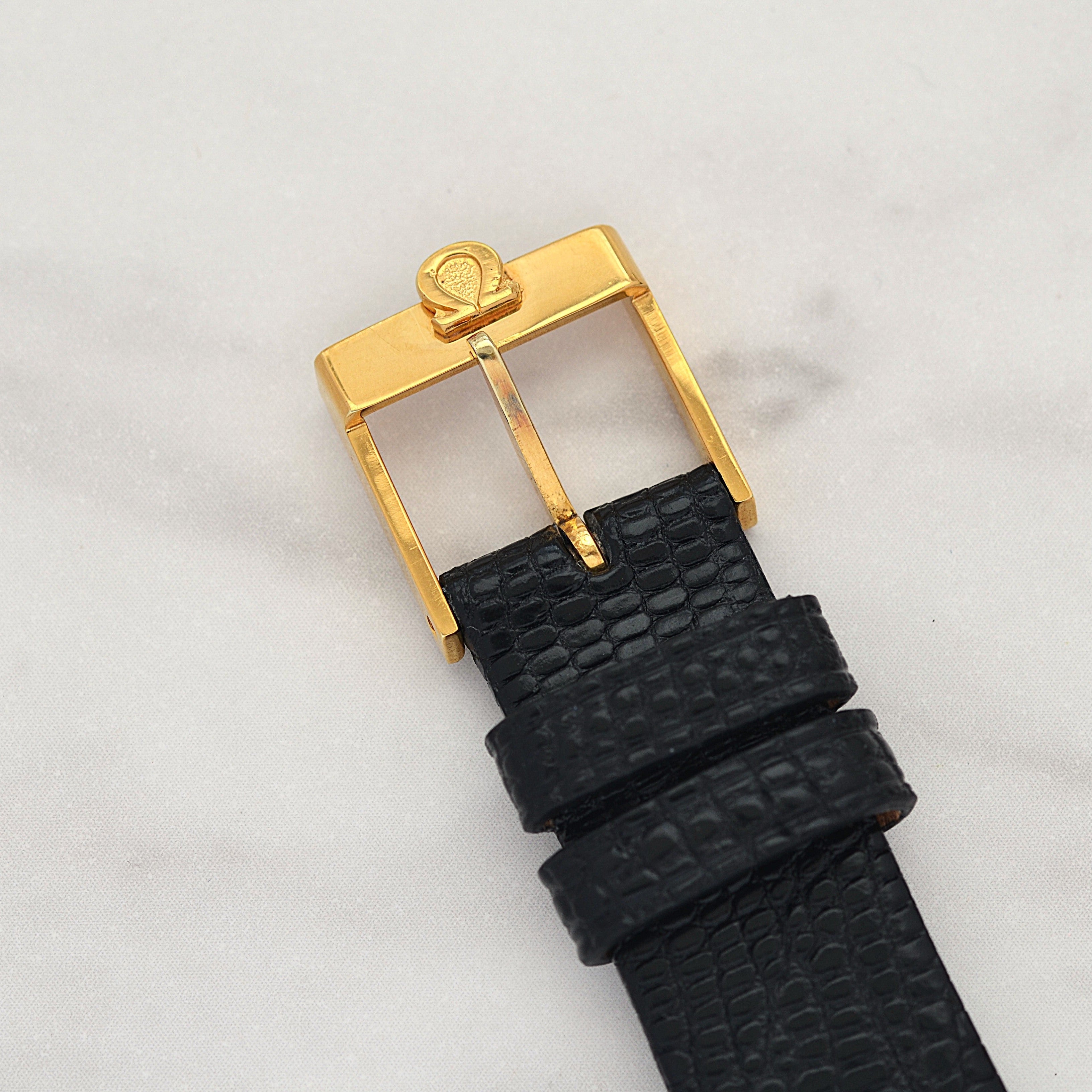 【OMEGA】オメガ デヴィル GP テレビスクリーンケース Gold 純正尾錠付き デッドストック