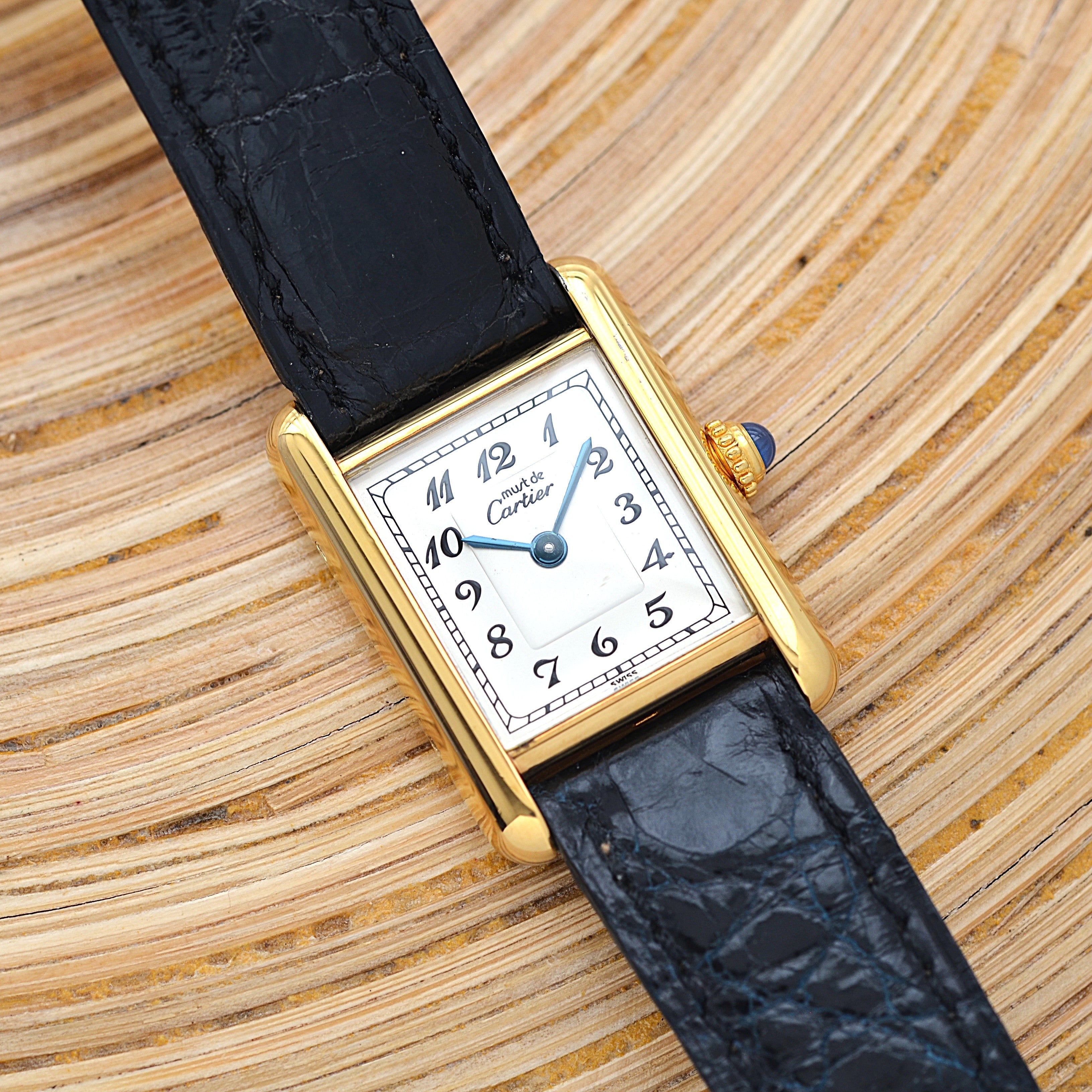 【Cartier】カルティエ マストタンク SM アラビア 純正Dバックル付き デッドストック