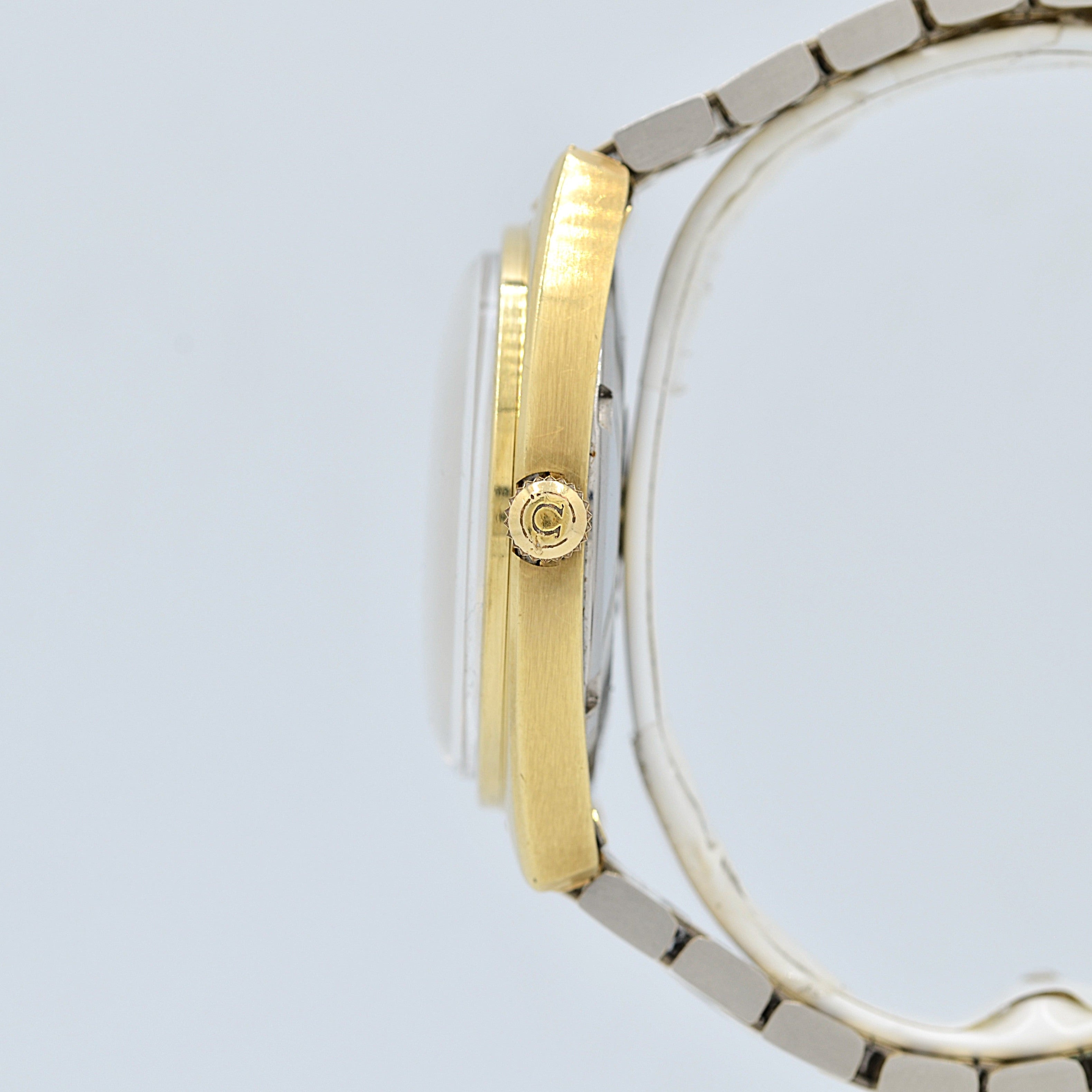 【OMEGA】オメガ コンステレーションデイト Cライン Gold bark dial