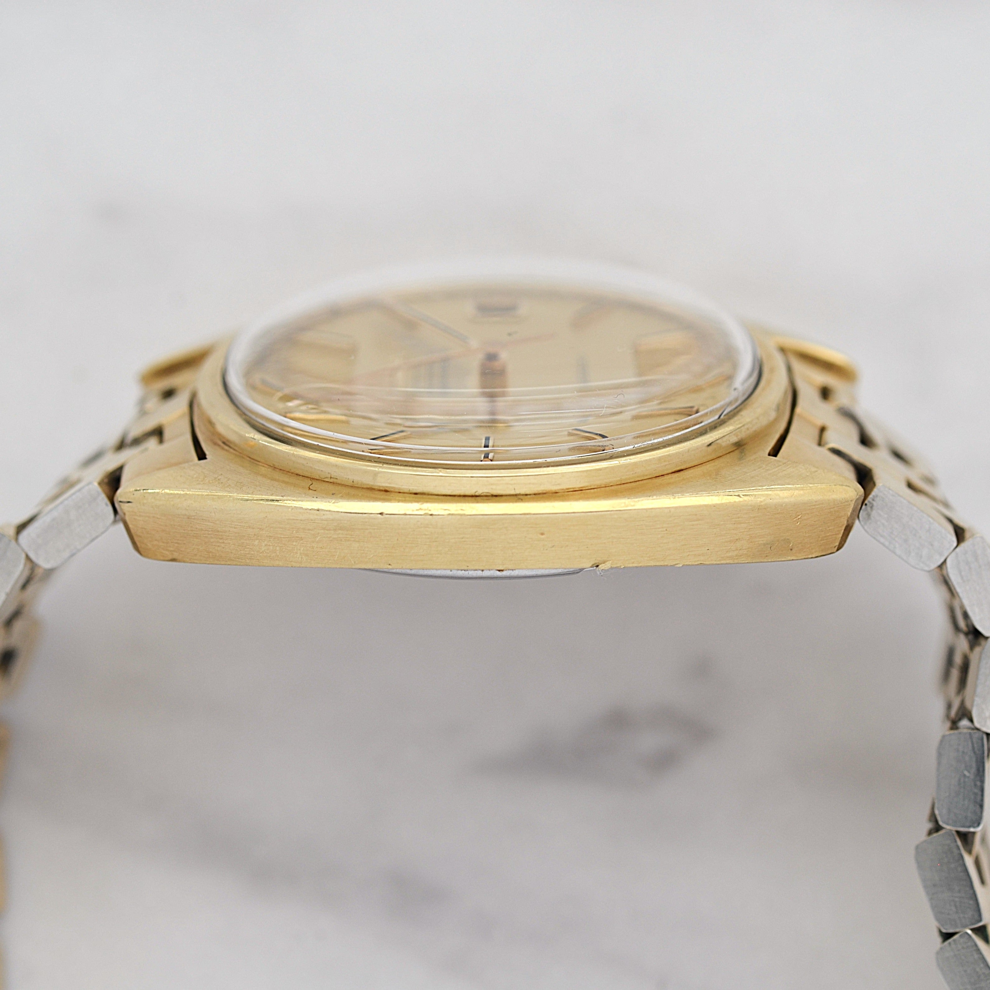 【OMEGA】オメガ コンステレーションデイト Cライン Gold bark dial