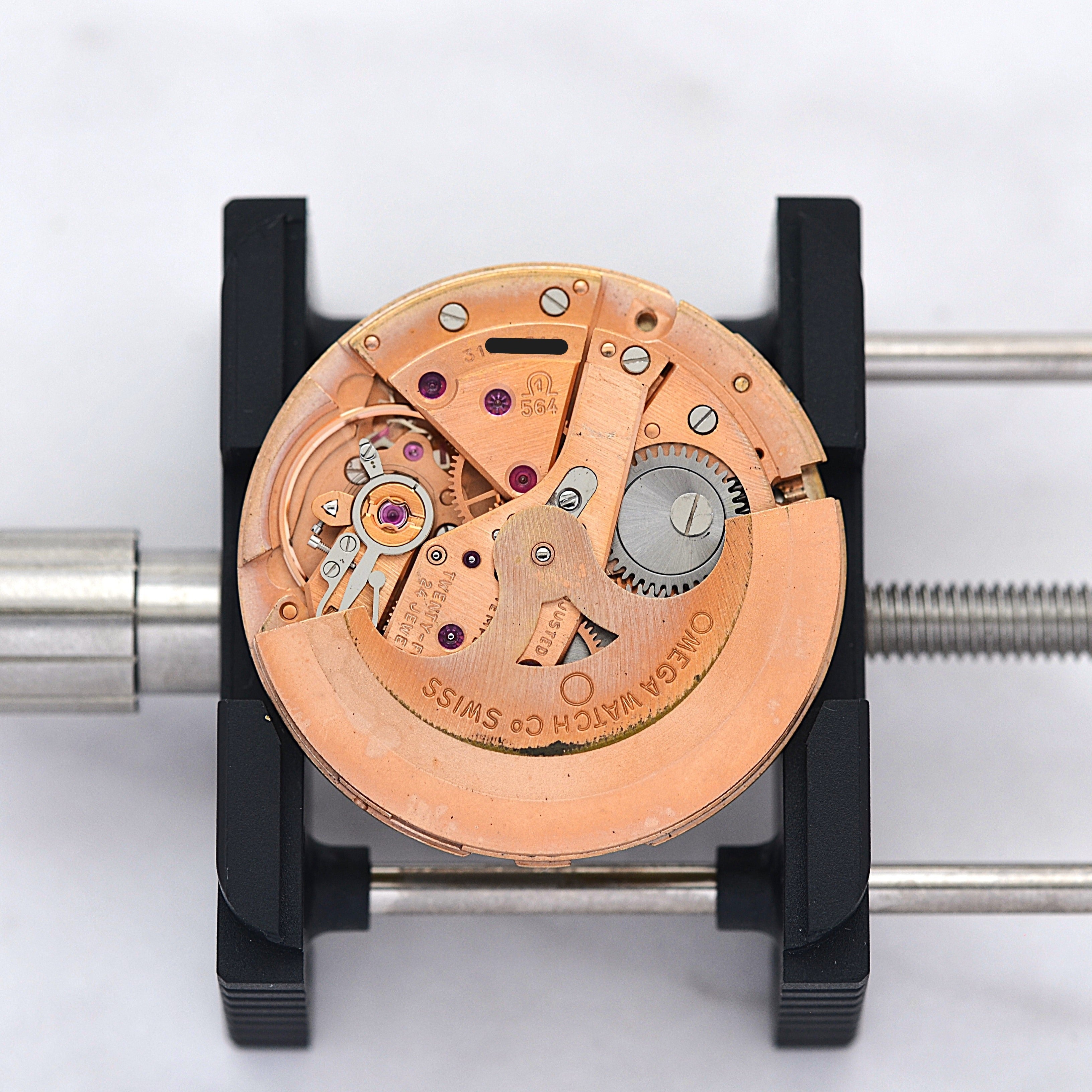 【OMEGA】オメガ コンステレーションデイト Cライン Gold bark dial