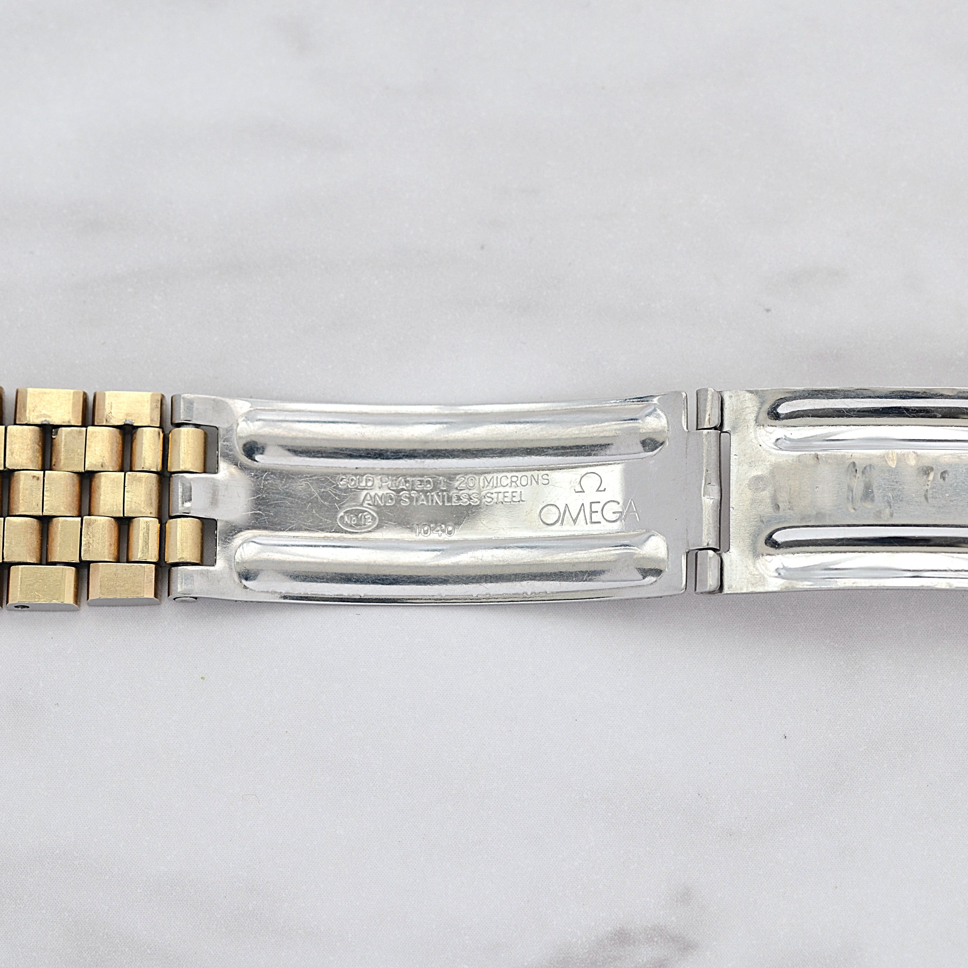 【OMEGA】オメガ コンステレーションデイト Cライン Gold bark dial