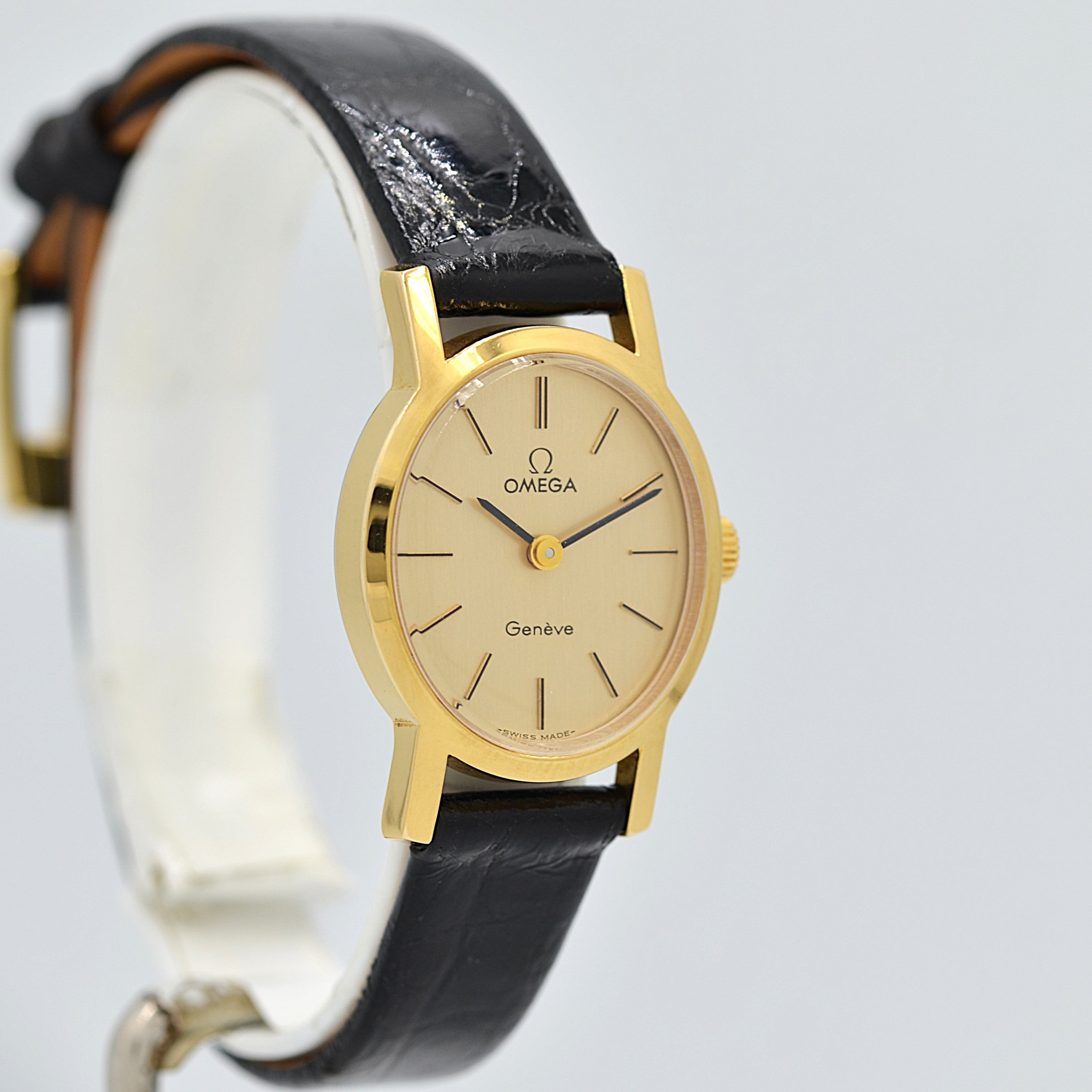 【OMEGA】オメガ ジュネーヴ GP ミニオーバル Gold 純正尾錠付き デッドストック