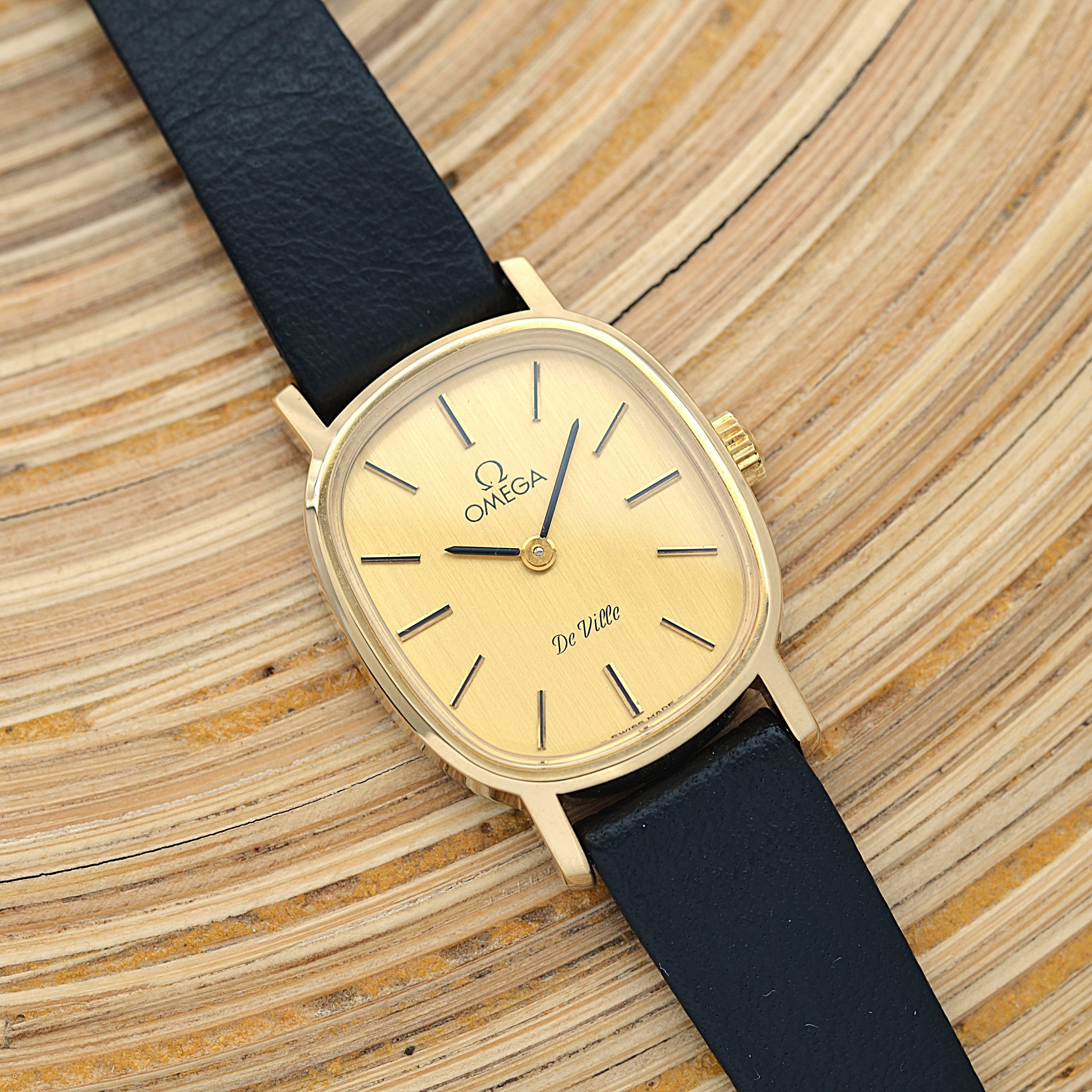 【OMEGA】オメガ デヴィル GP オーバル Gold 純正尾錠付き デッドストック