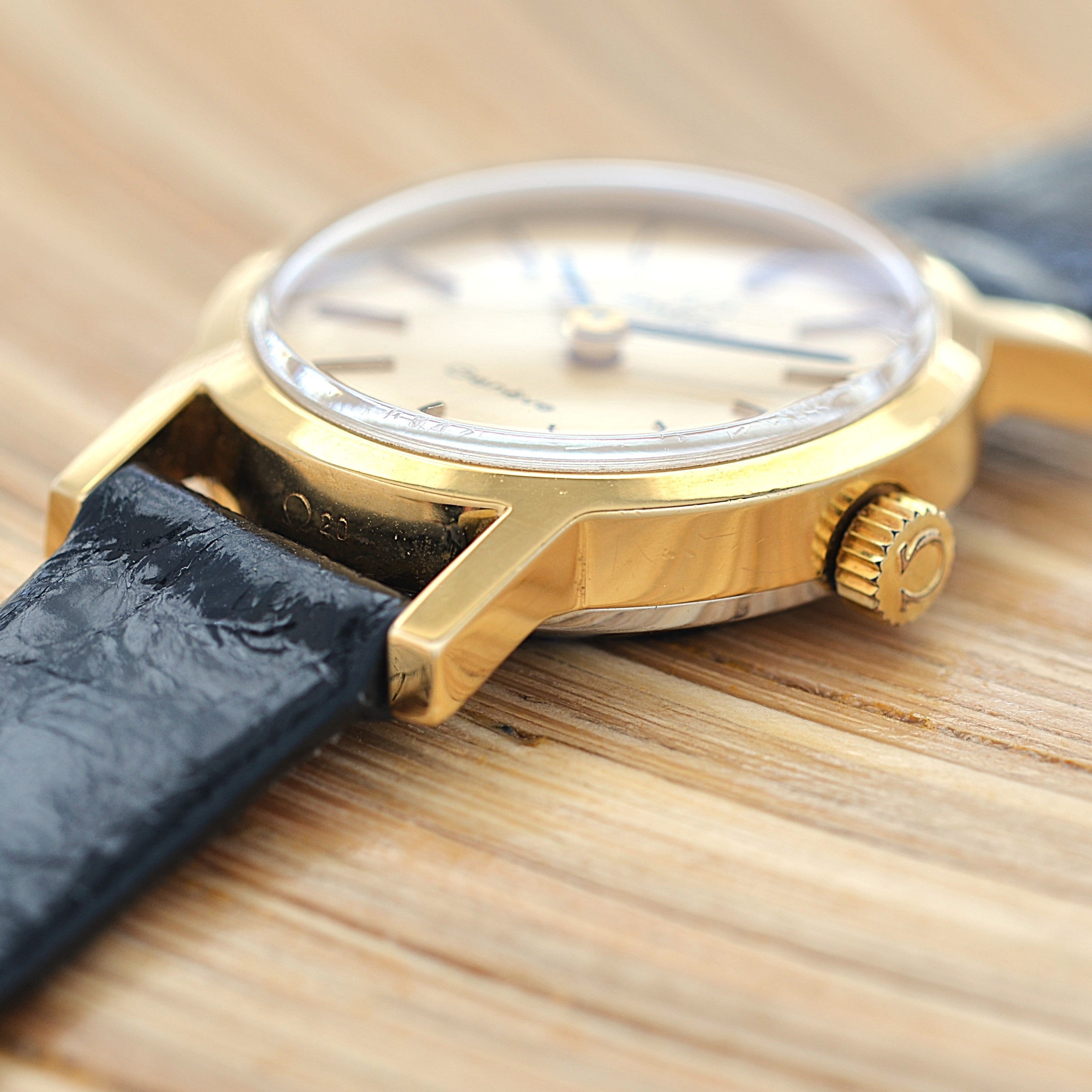 【OMEGA】オメガ ジュネーヴ GP ミニオーバル Gold 純正尾錠付き デッドストック