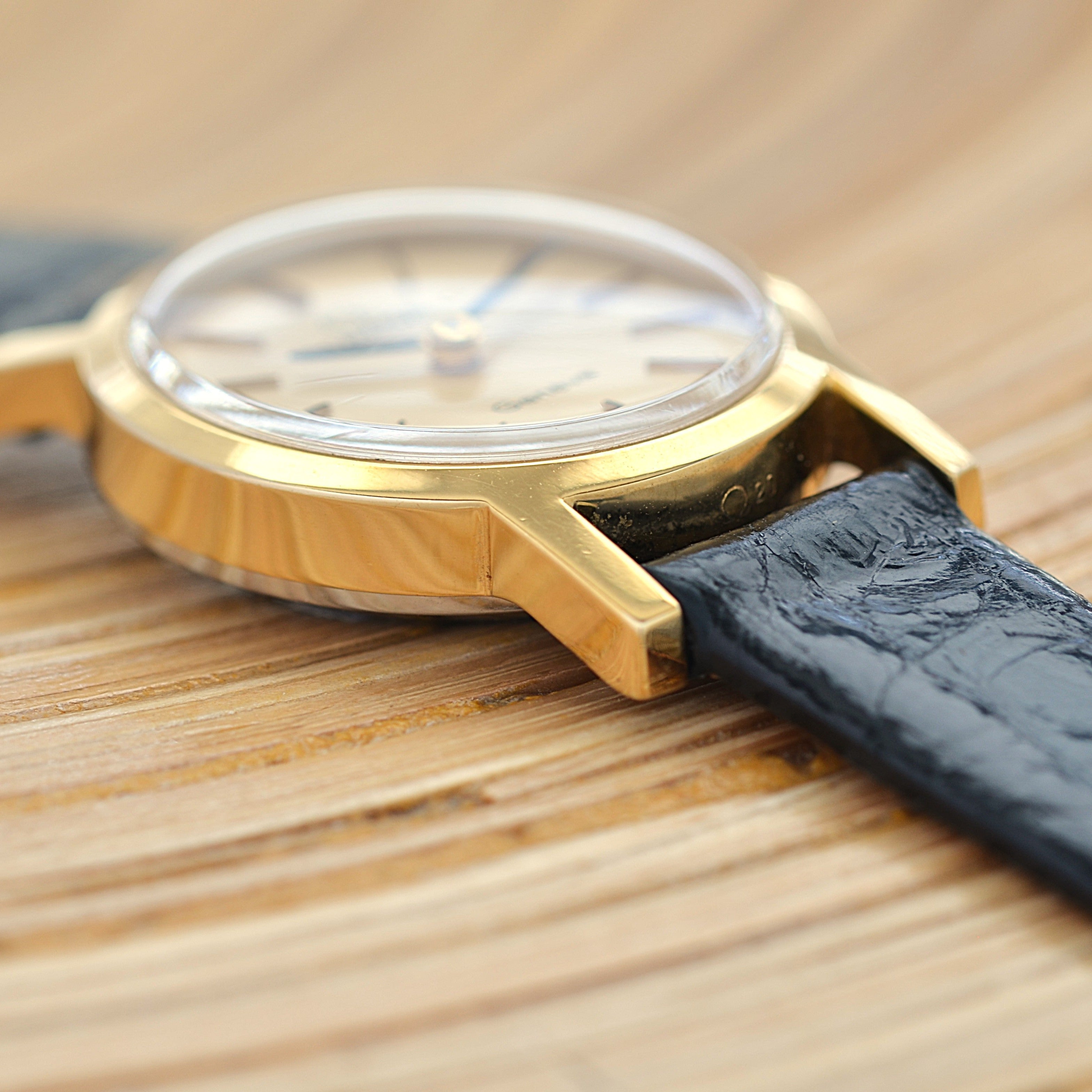 【OMEGA】オメガ ジュネーヴ GP ミニオーバル Gold 純正尾錠付き デッドストック