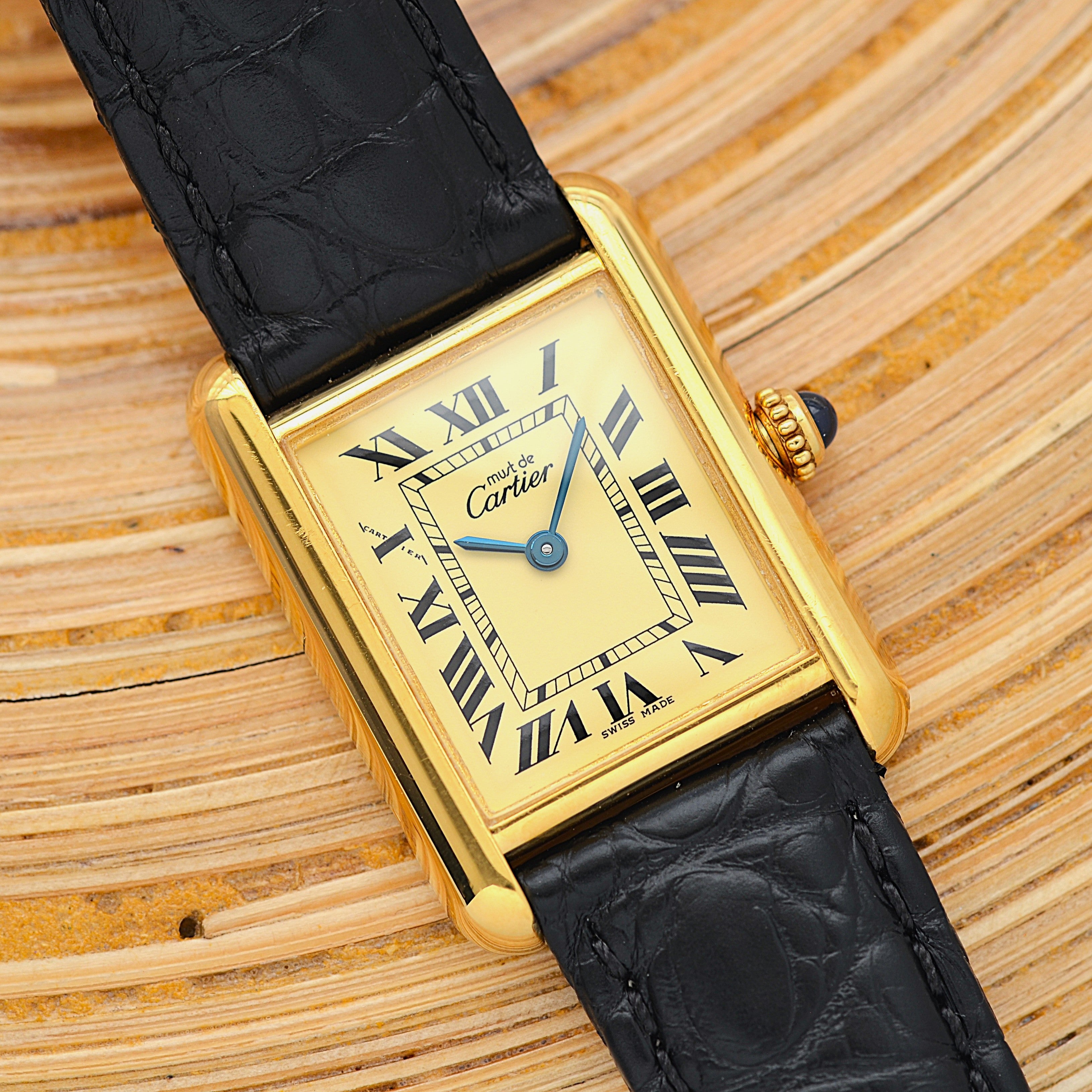 【Cartier】Cartier Must Tank SM, late model, ivory Roman numerals, complete with accessories