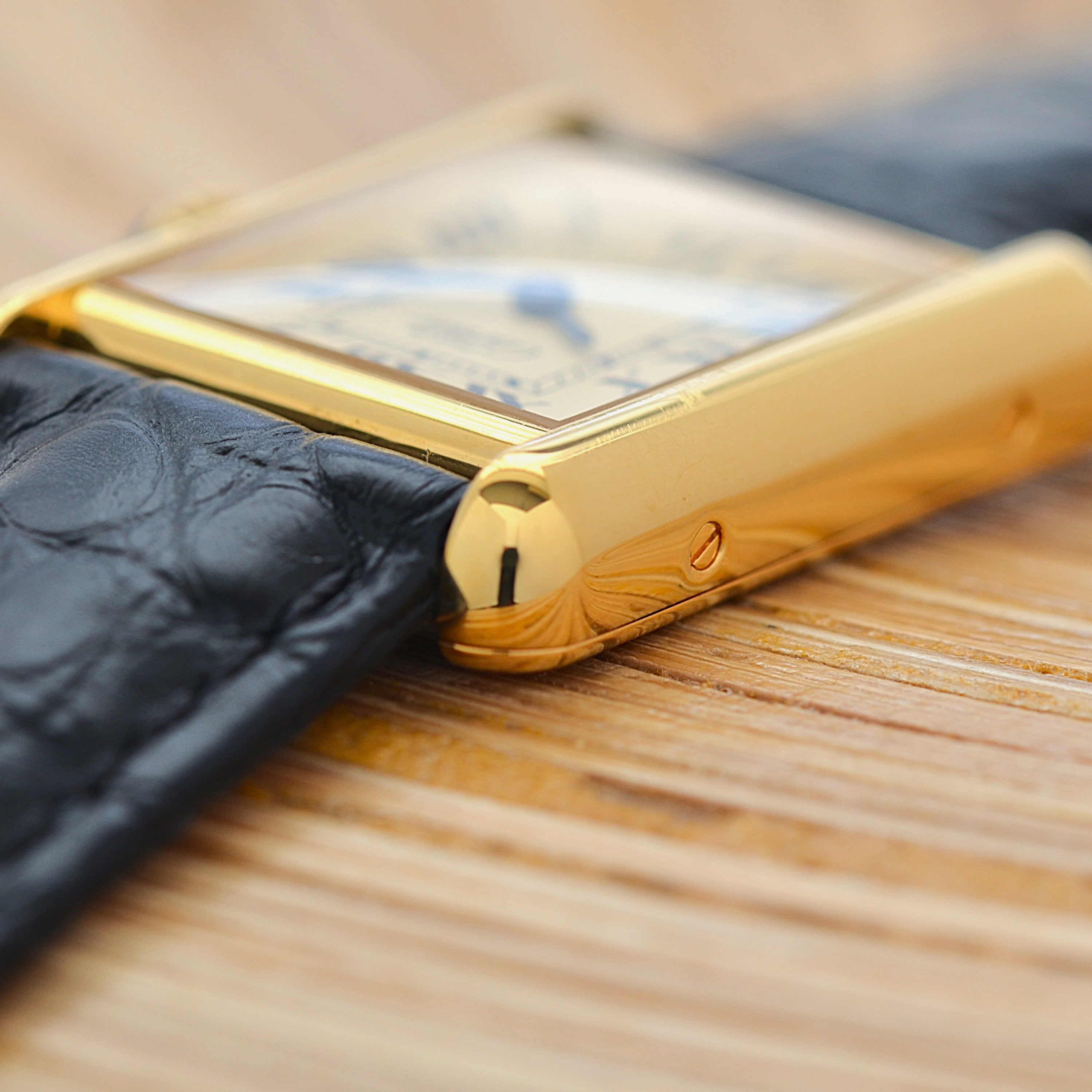【Cartier】Cartier Must Tank SM, late model, ivory Roman numerals, complete with accessories