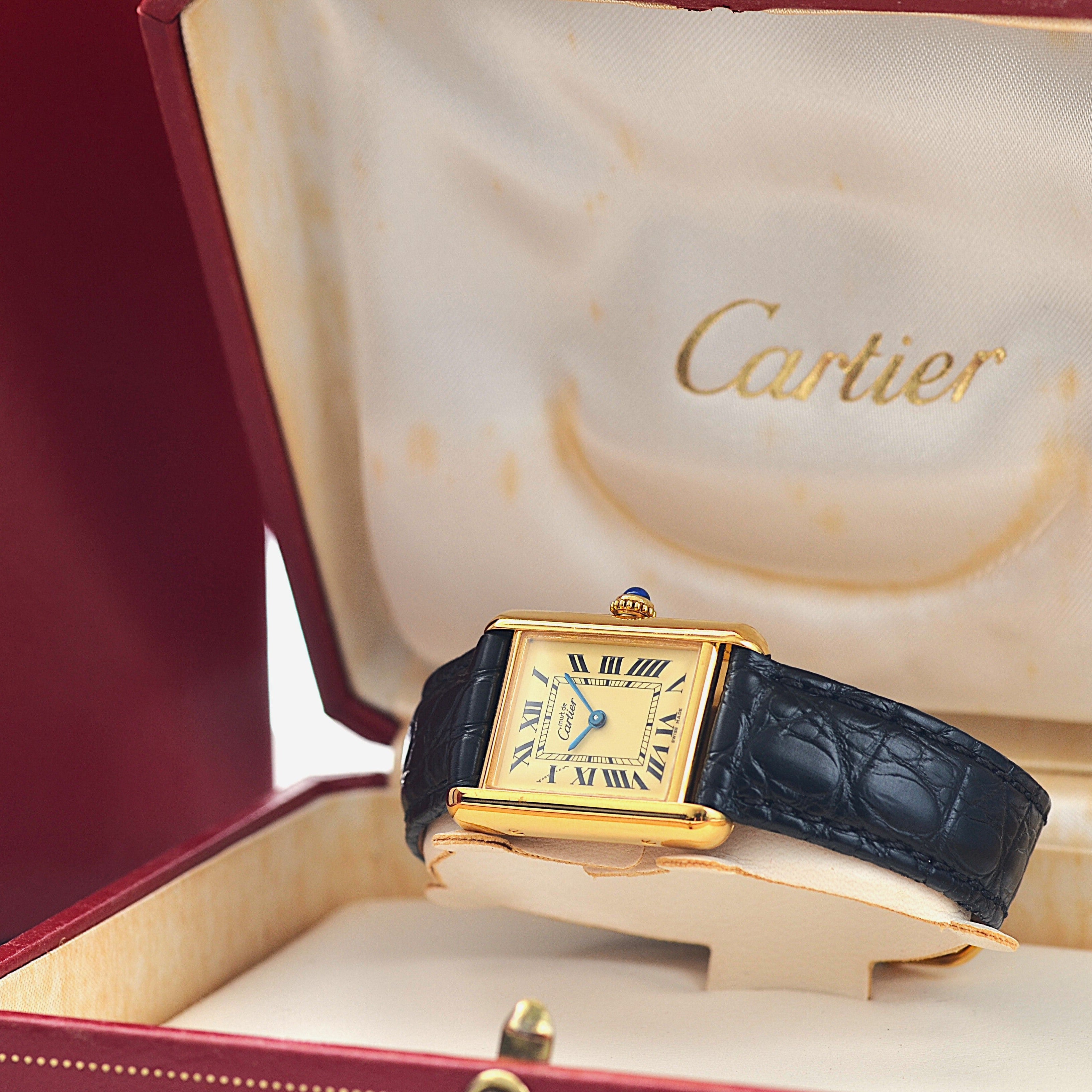 【Cartier】Cartier Must Tank SM, late model, ivory Roman numerals, complete with accessories