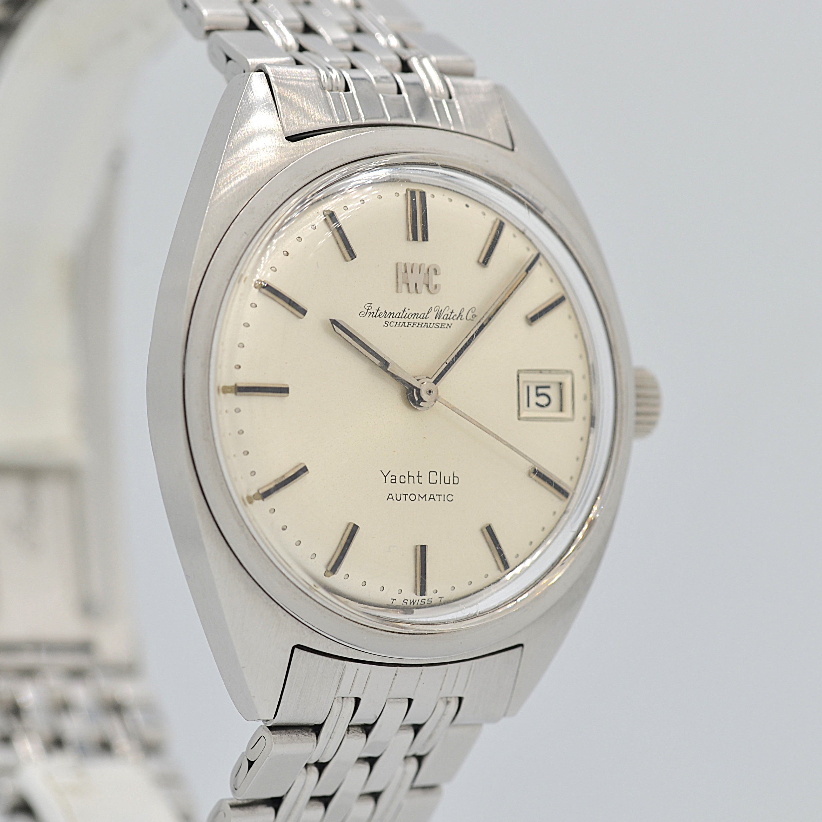 【IWC】アイダブリューシー ヨットクラブ R811AD Cal.8541B ゲイフレアー製純正ブレスレット付き 1968年製