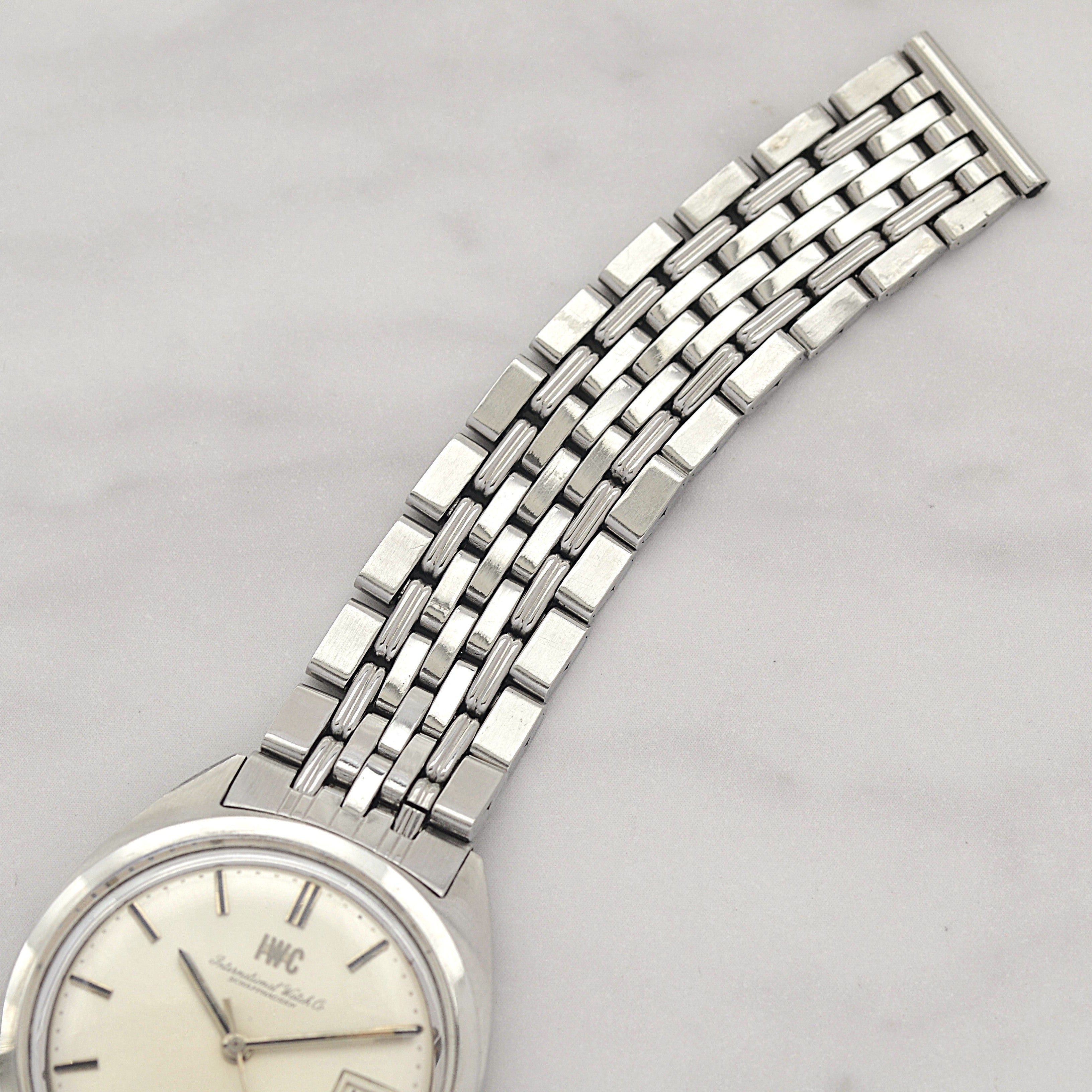 【IWC】アイダブリューシー ヨットクラブ R811AD Cal.8541B ゲイフレアー製純正ブレスレット付き 1968年製