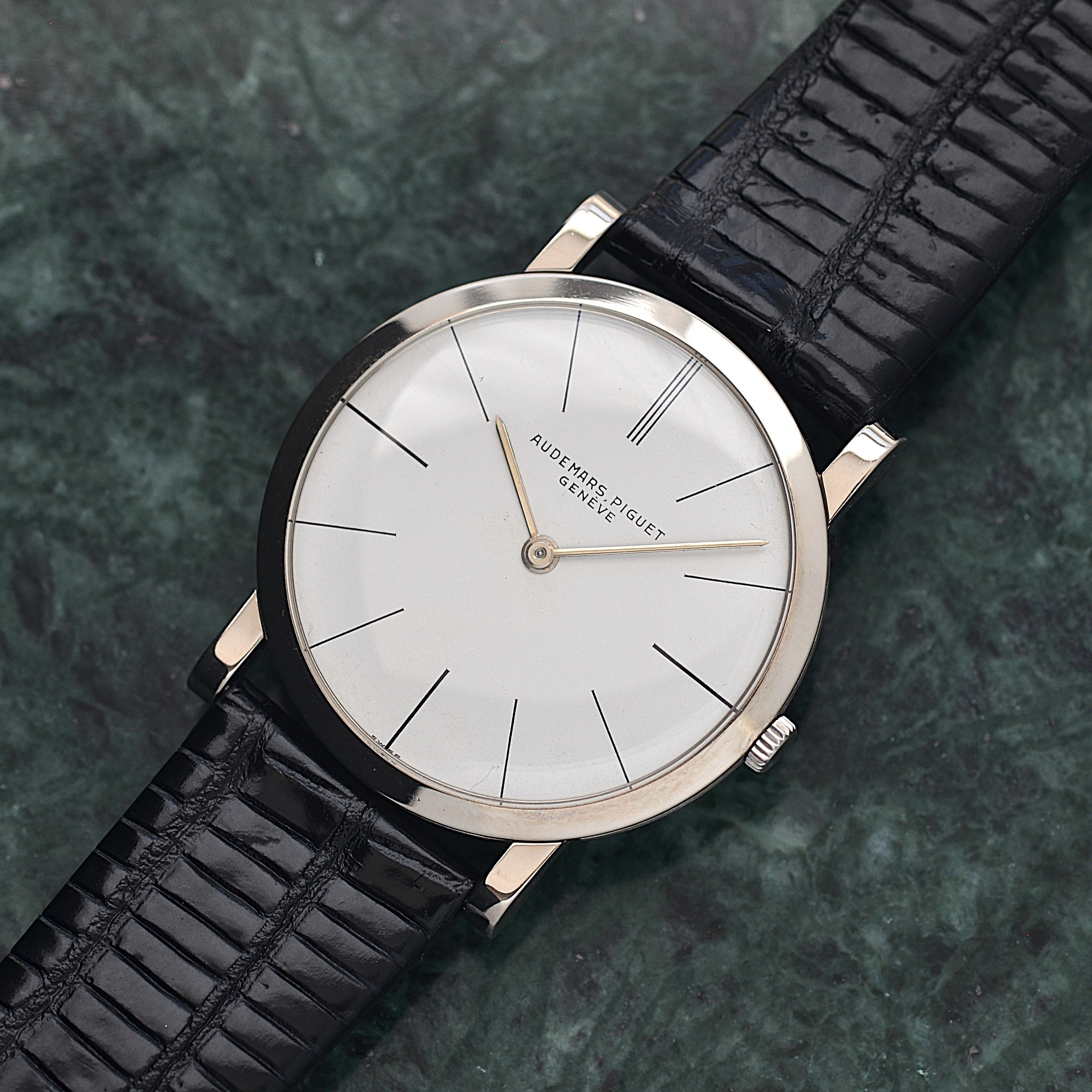 【AUDEMARS PIGUET】オーデマピゲ ラウンドモデル 18KWG 純正18KWGバックル 純正ボックス付き